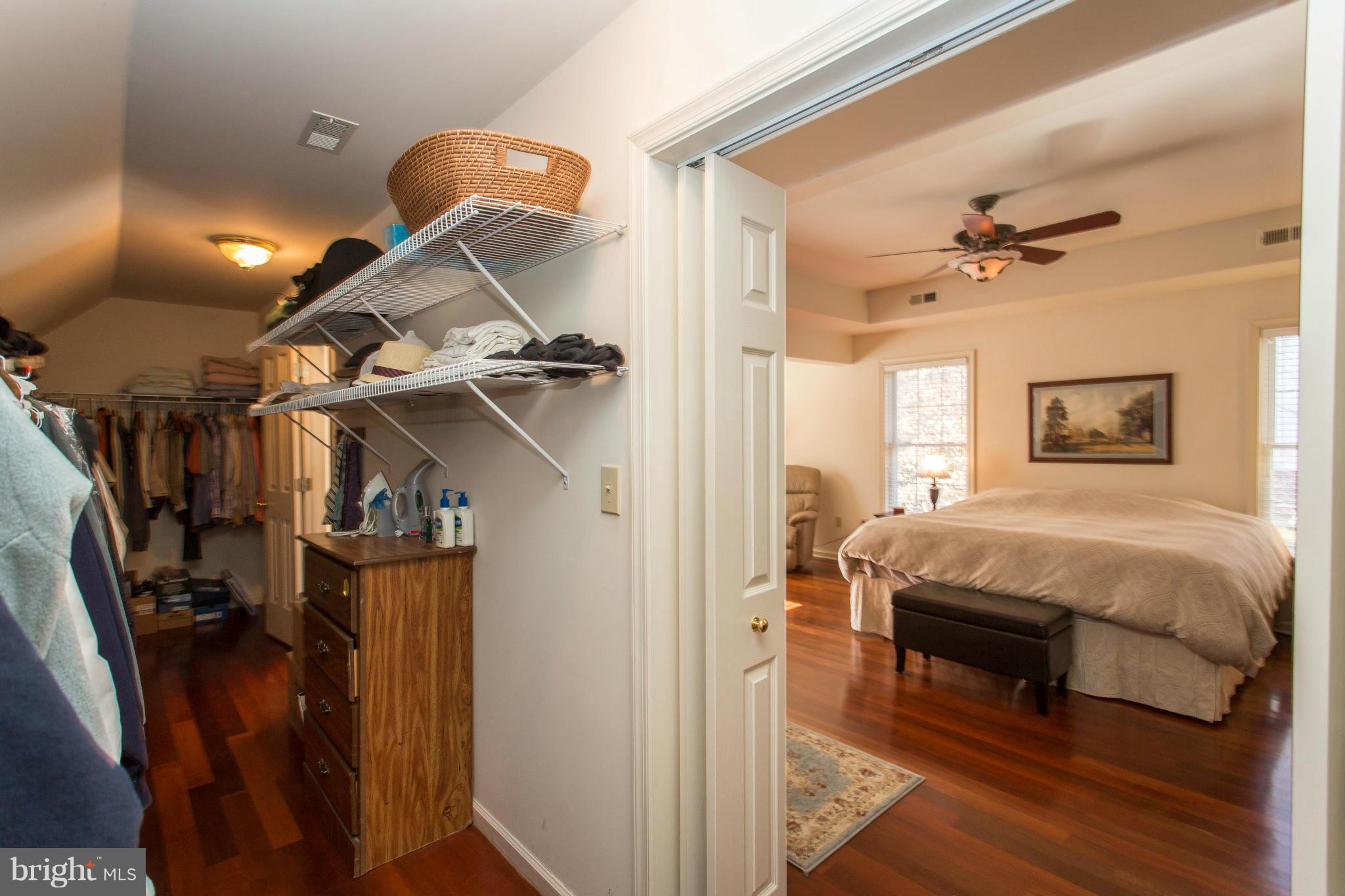 COLECHESTER VILLAGE - Residential