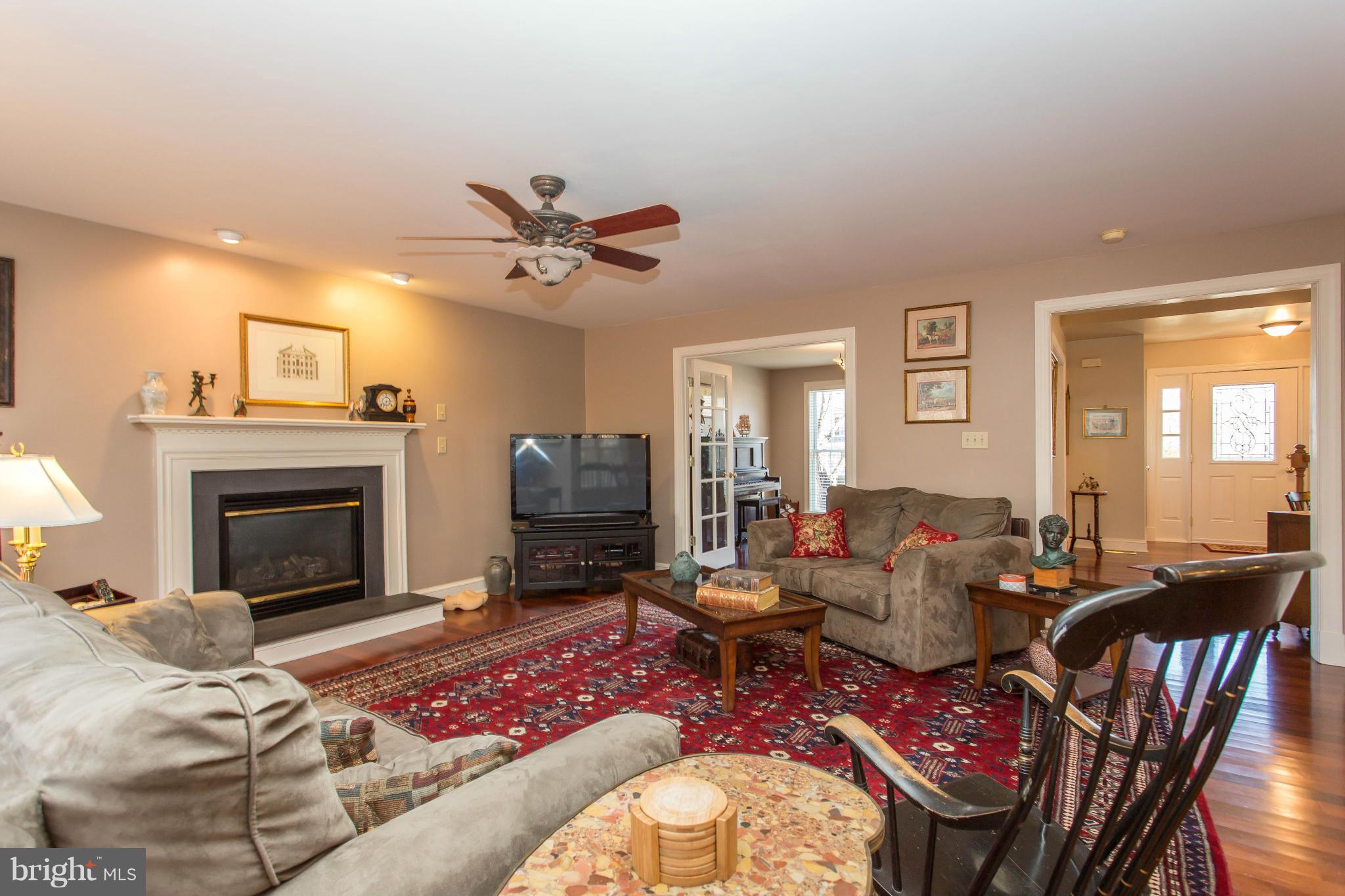 COLECHESTER VILLAGE - Residential