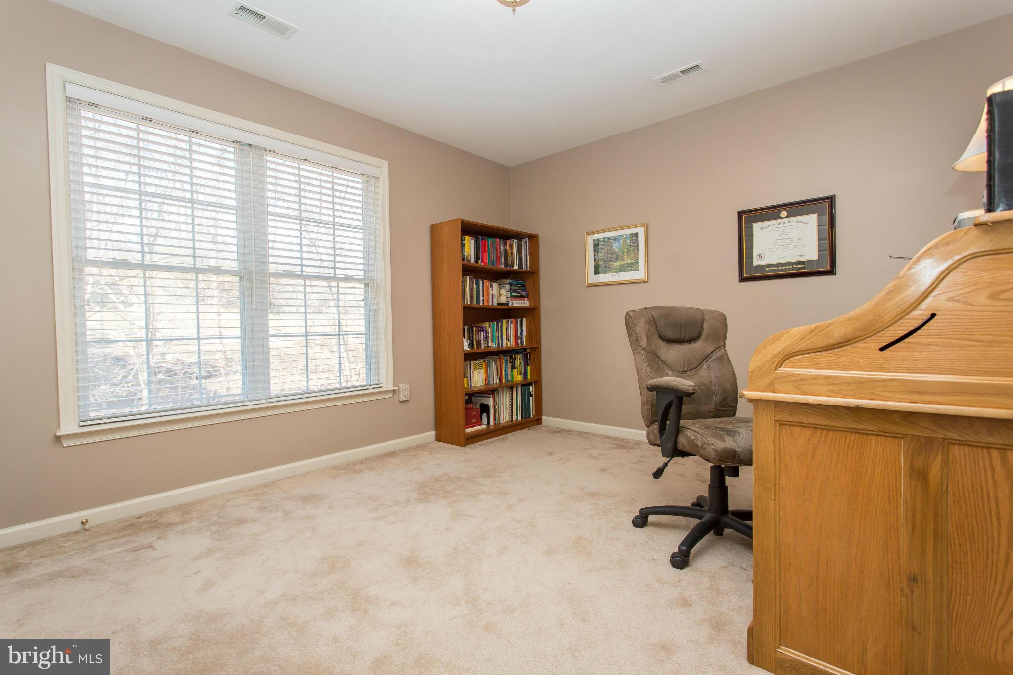 COLECHESTER VILLAGE - Residential