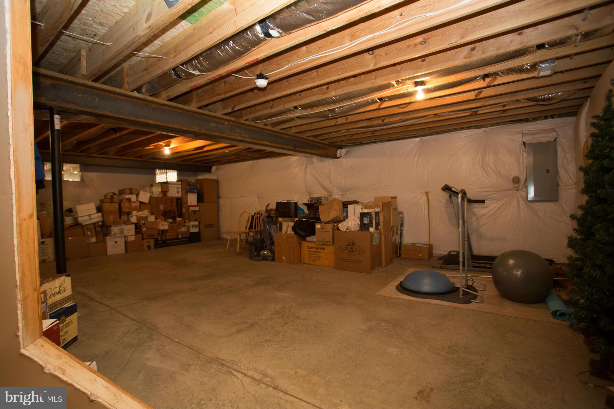 COLECHESTER VILLAGE - Residential