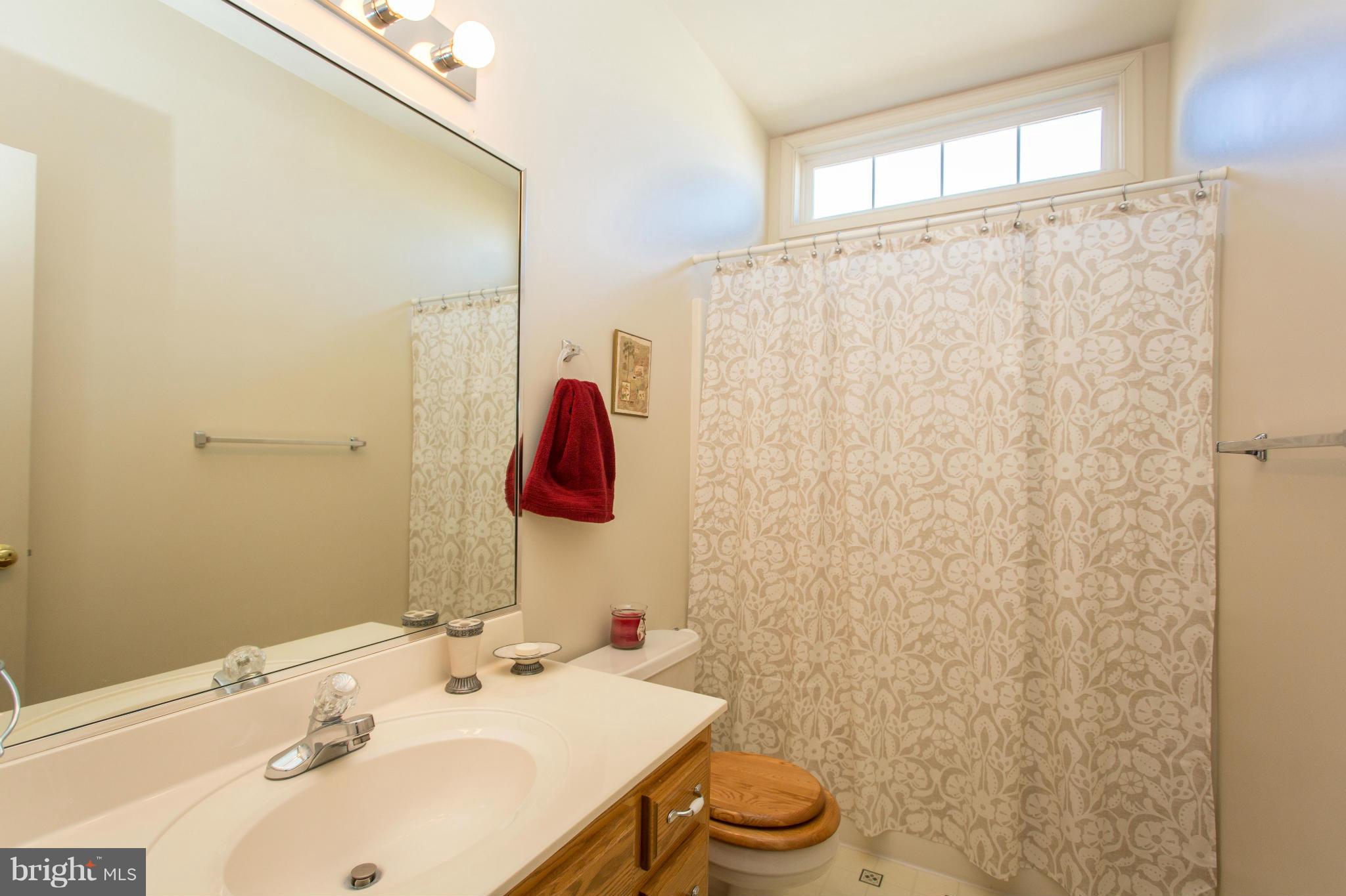 COLECHESTER VILLAGE - Residential