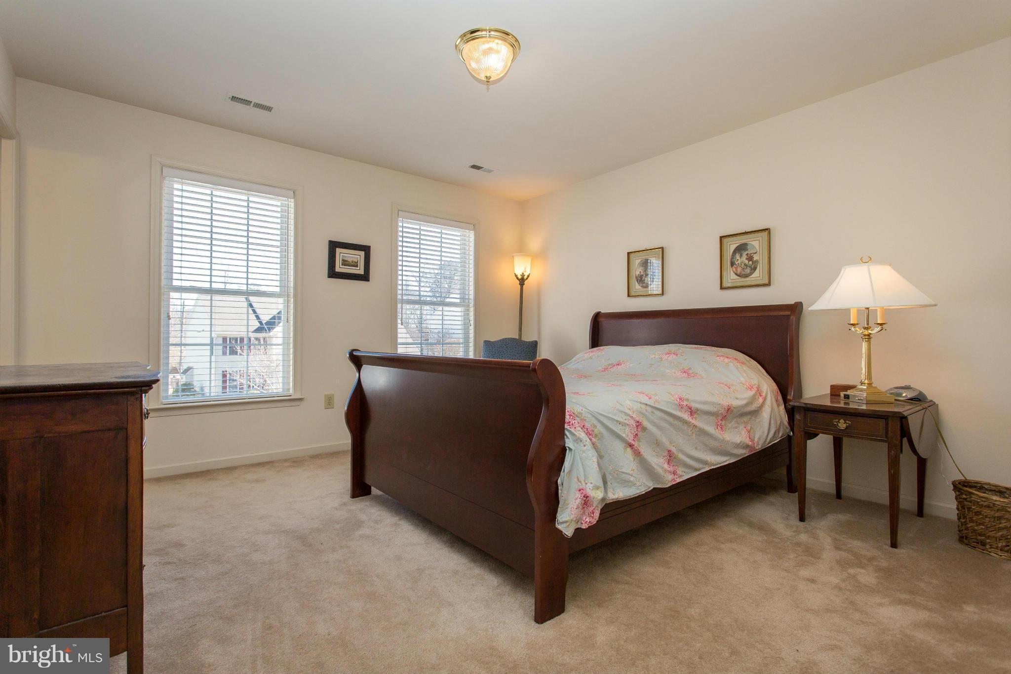 COLECHESTER VILLAGE - Residential