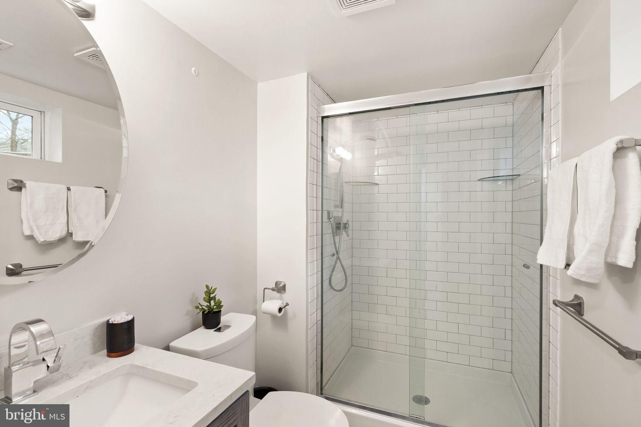 ARLINGTON FOREST - Residential