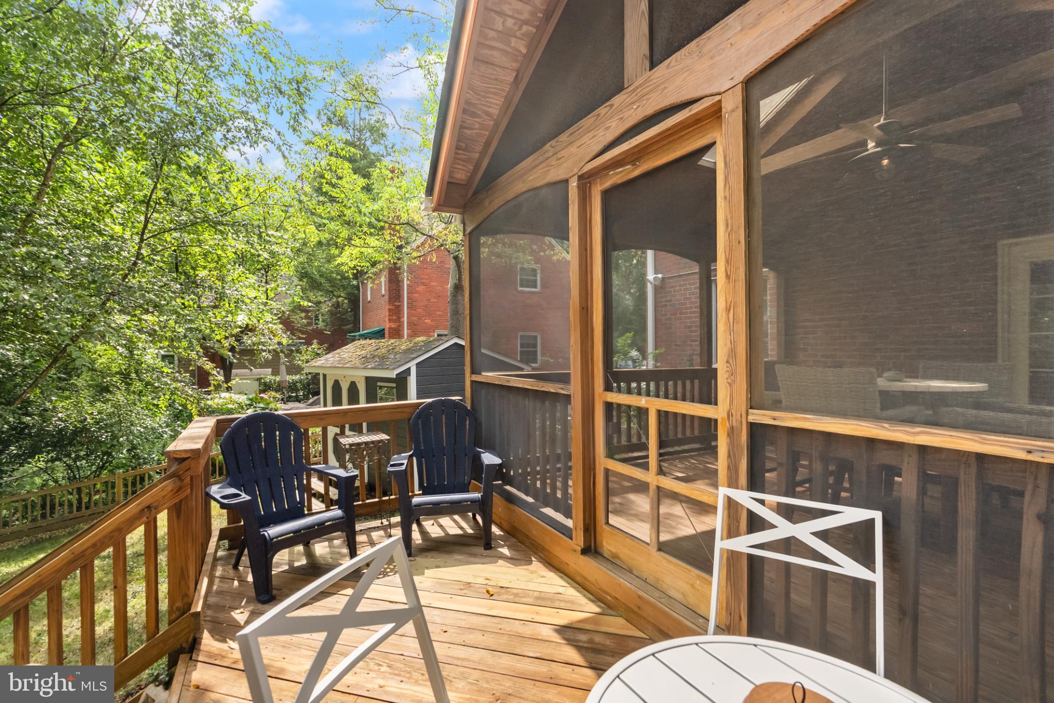 ARLINGTON FOREST - Residential