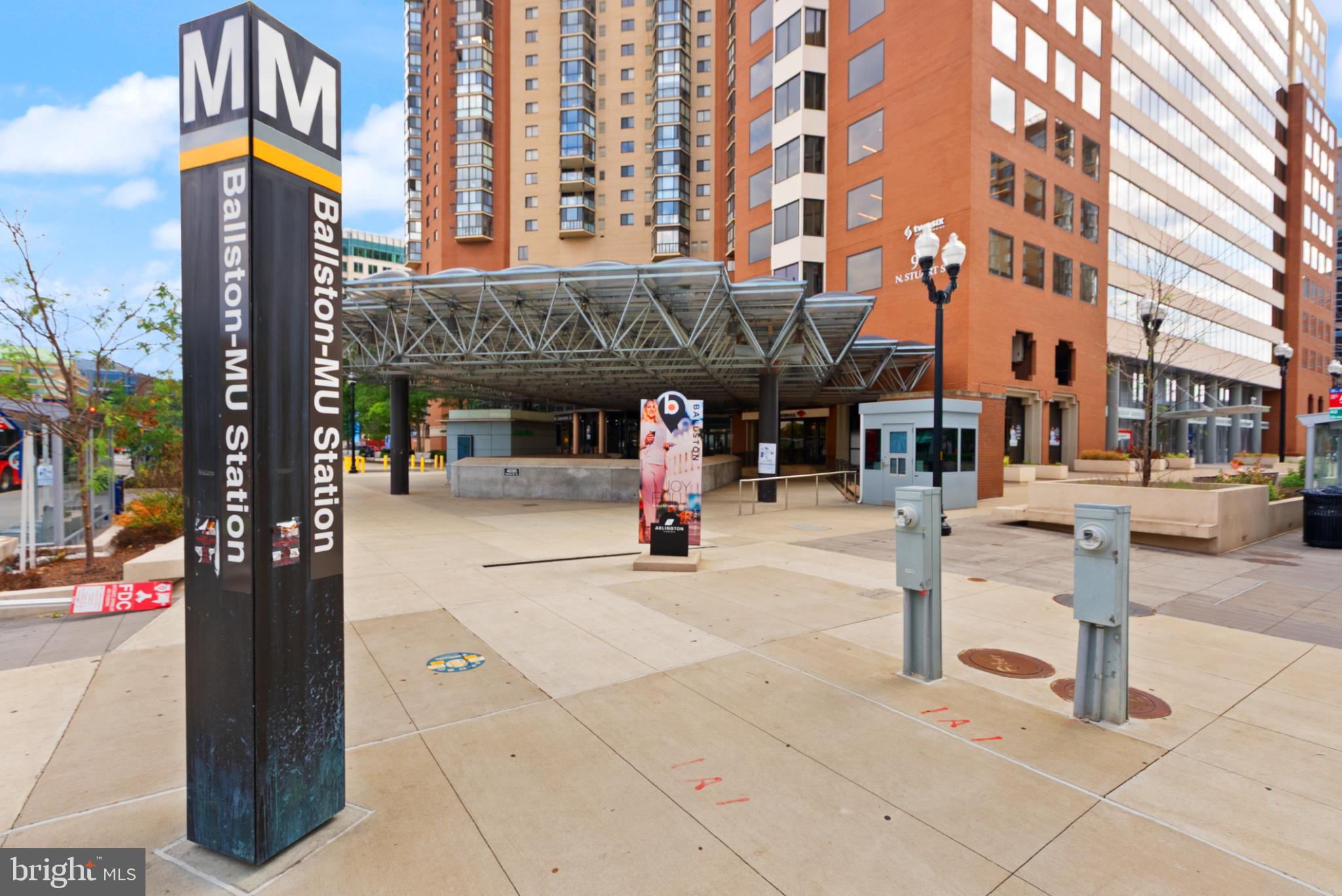 ARLINGTON FOREST - Residential