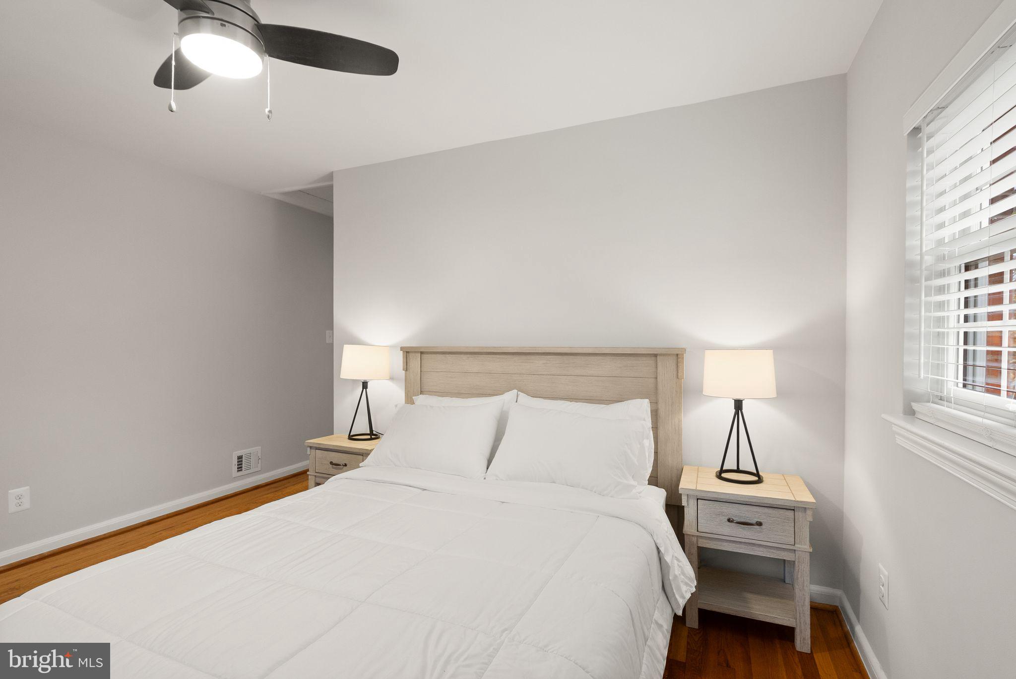 ARLINGTON FOREST - Residential