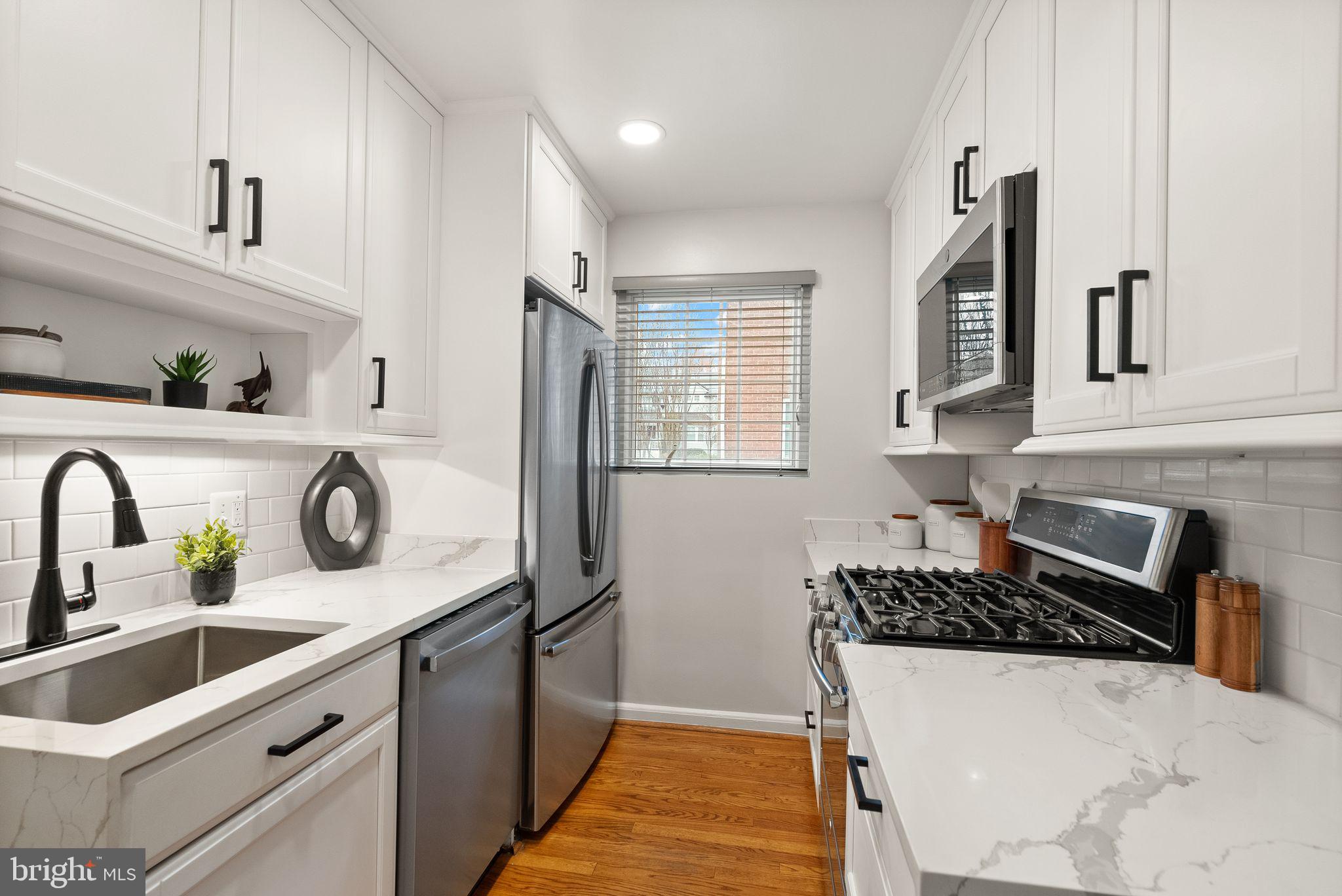 ARLINGTON FOREST - Residential