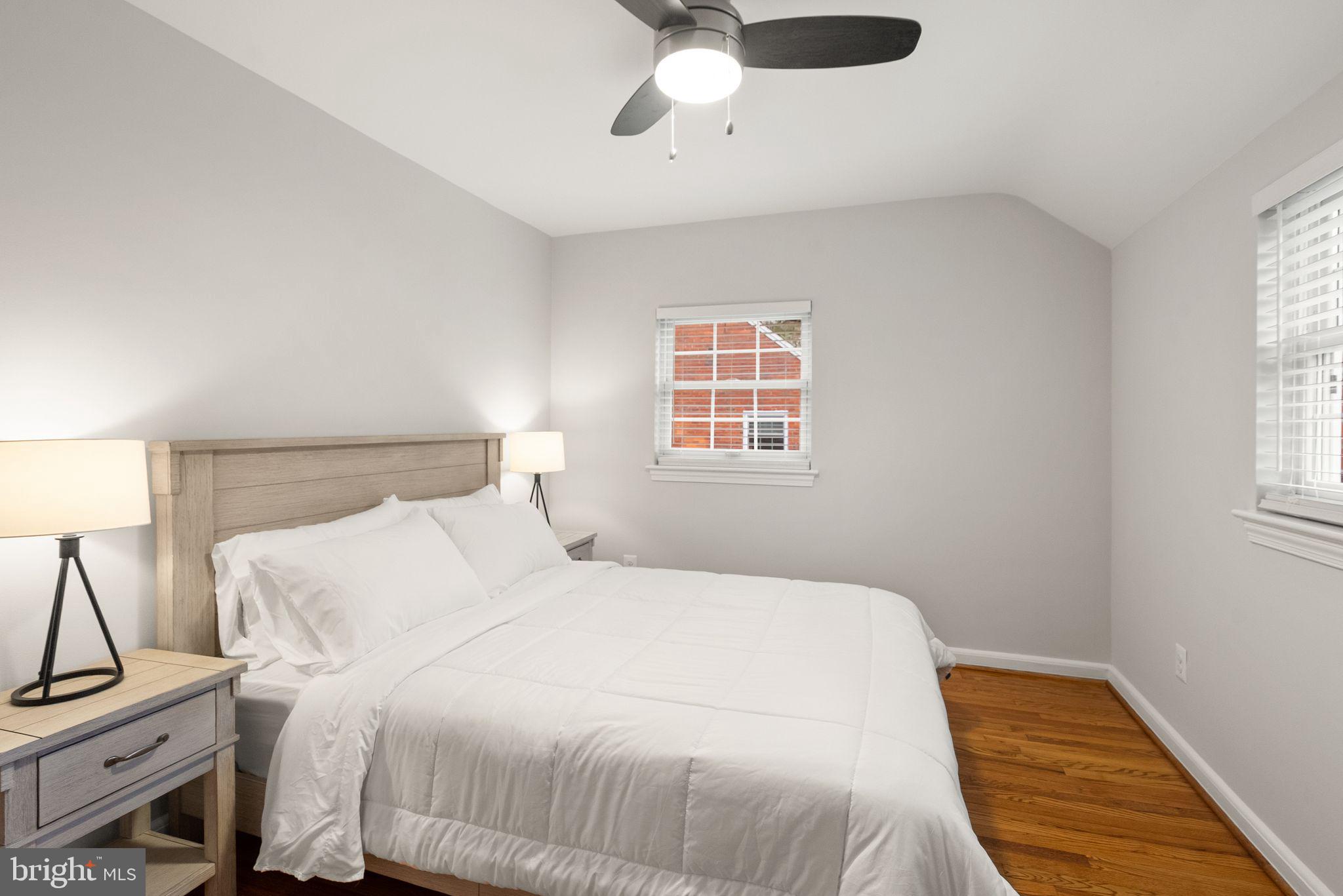 ARLINGTON FOREST - Residential