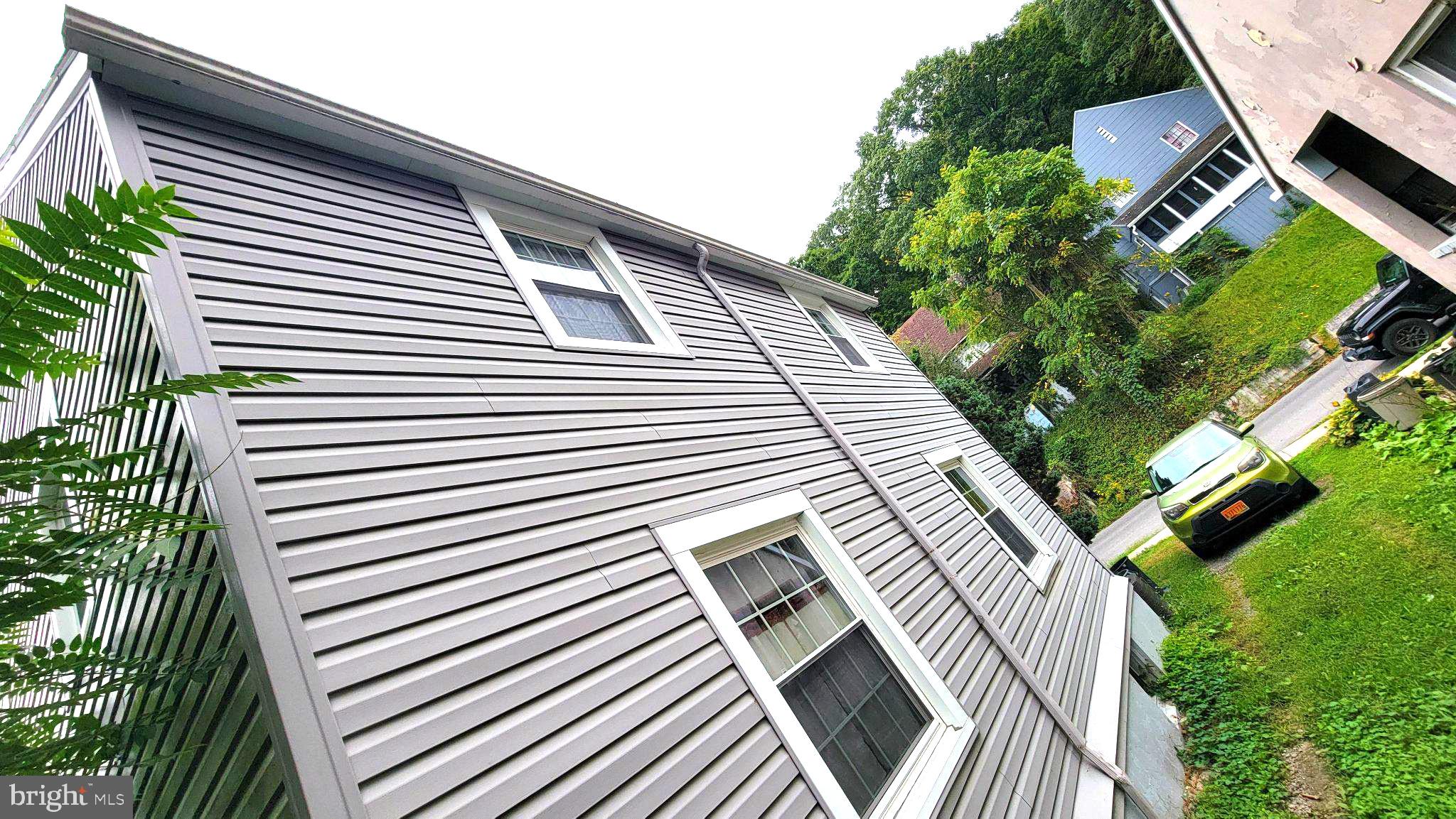 845 GEPHART DRIVE