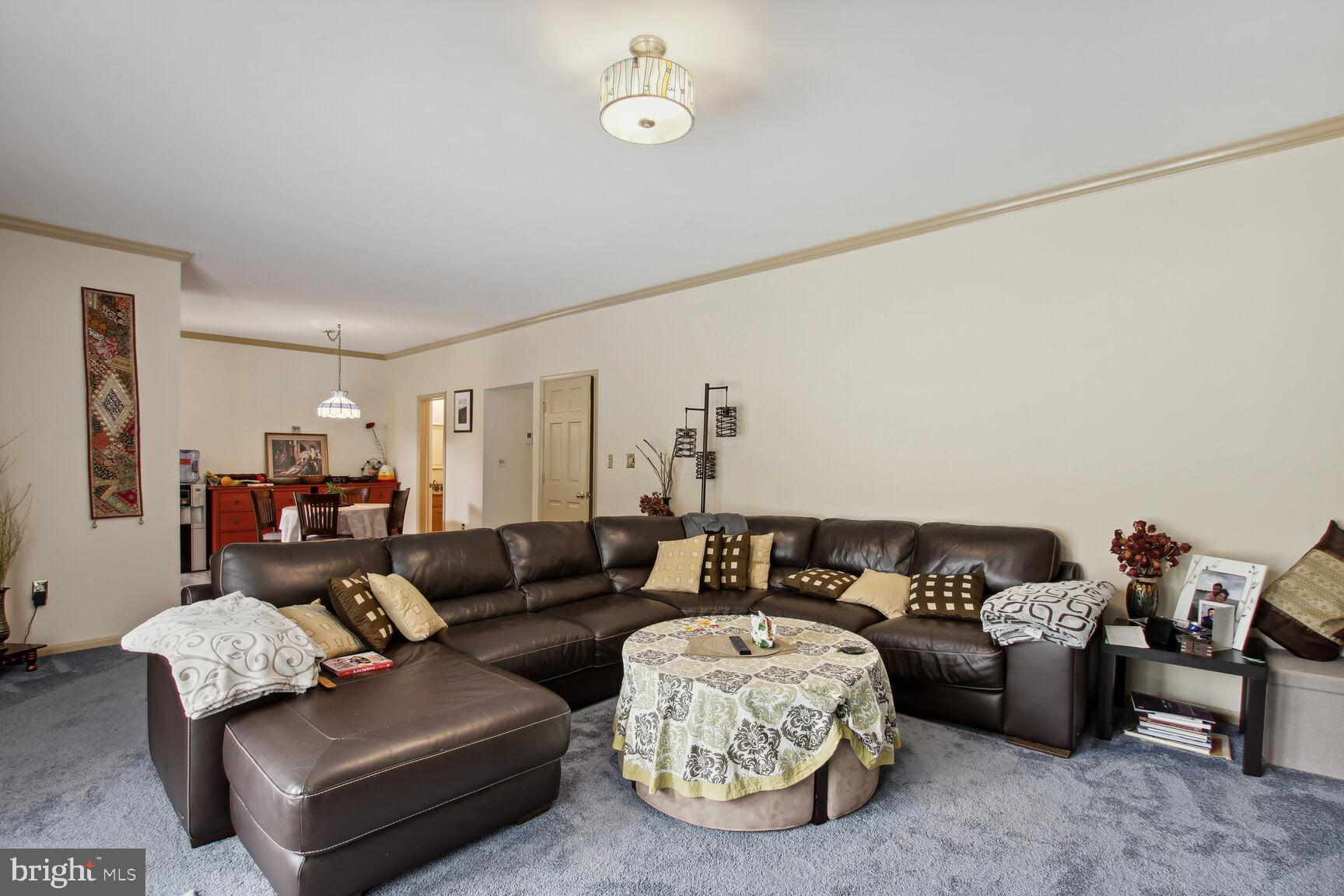 QUINCE ORCHARD ESTATES - Residential