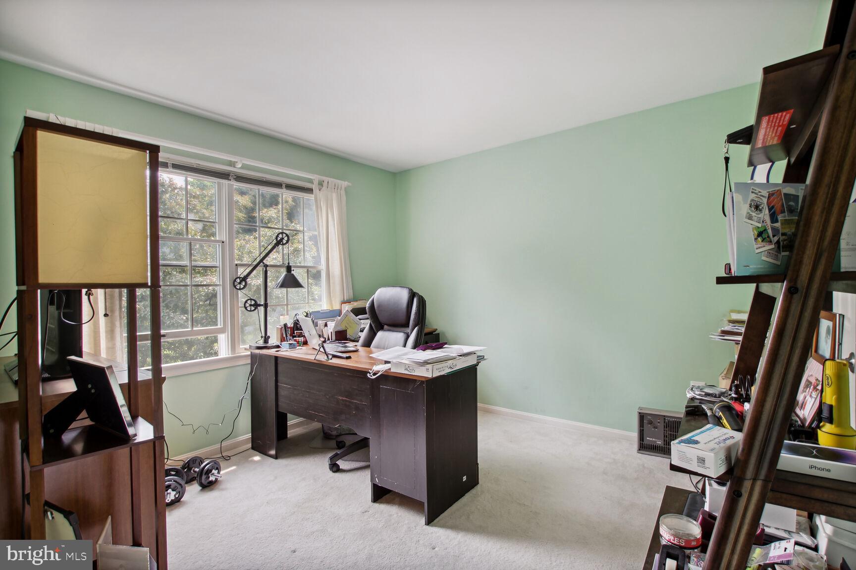 QUINCE ORCHARD ESTATES - Residential