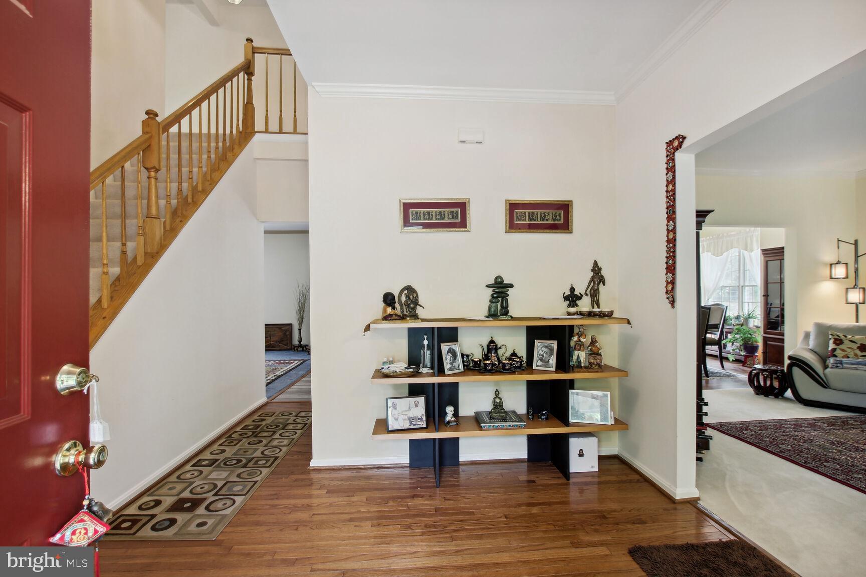 QUINCE ORCHARD ESTATES - Residential