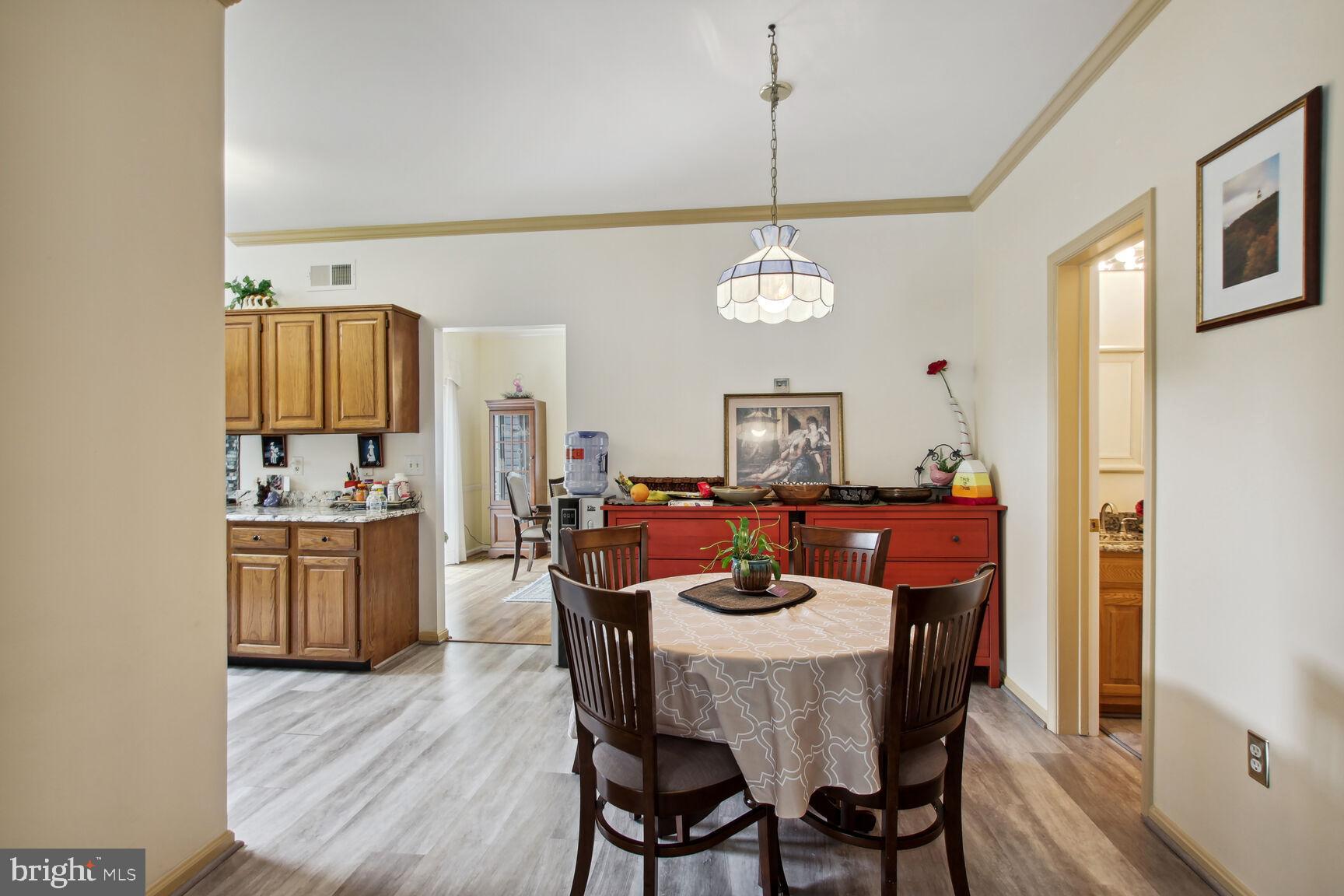 QUINCE ORCHARD ESTATES - Residential