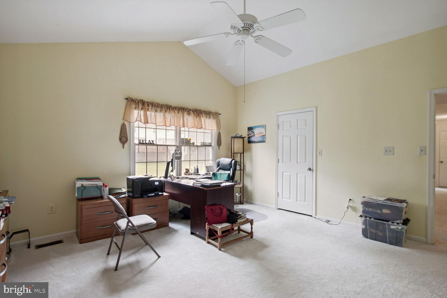 QUINCE ORCHARD ESTATES - Residential