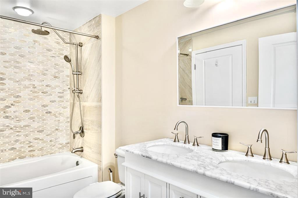 FLEET STREET - Residential