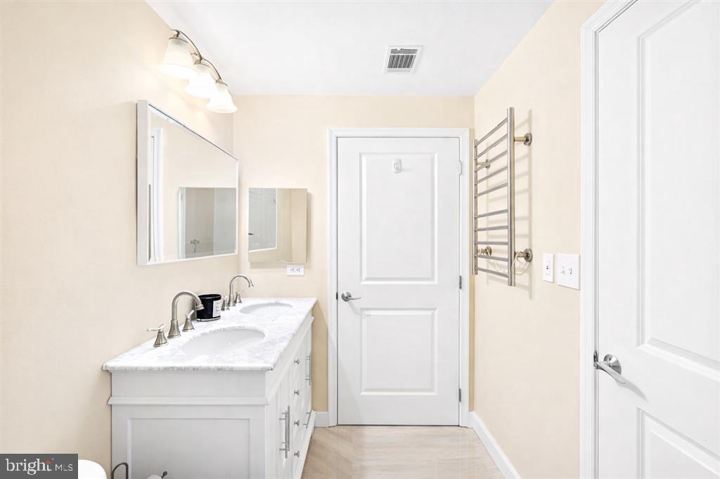 FLEET STREET - Residential