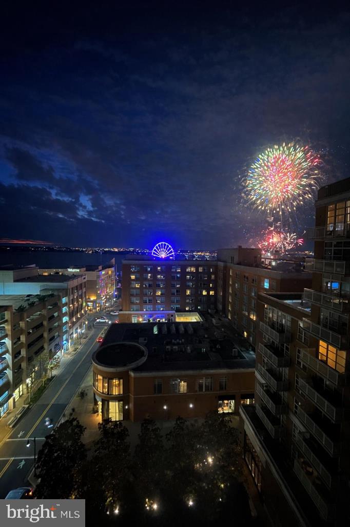 FLEET STREET - Residential