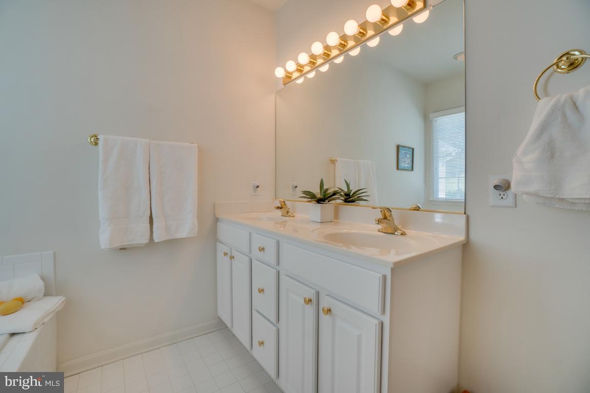 MANSFIELD CLUB - Residential