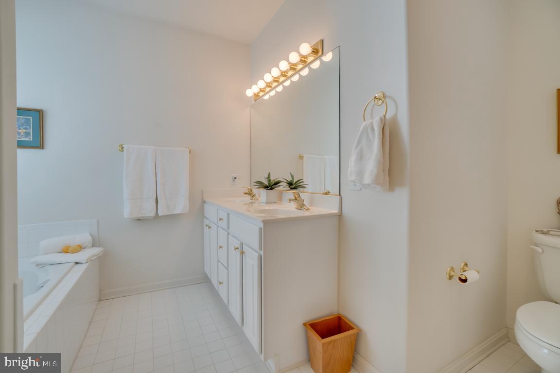 MANSFIELD CLUB - Residential