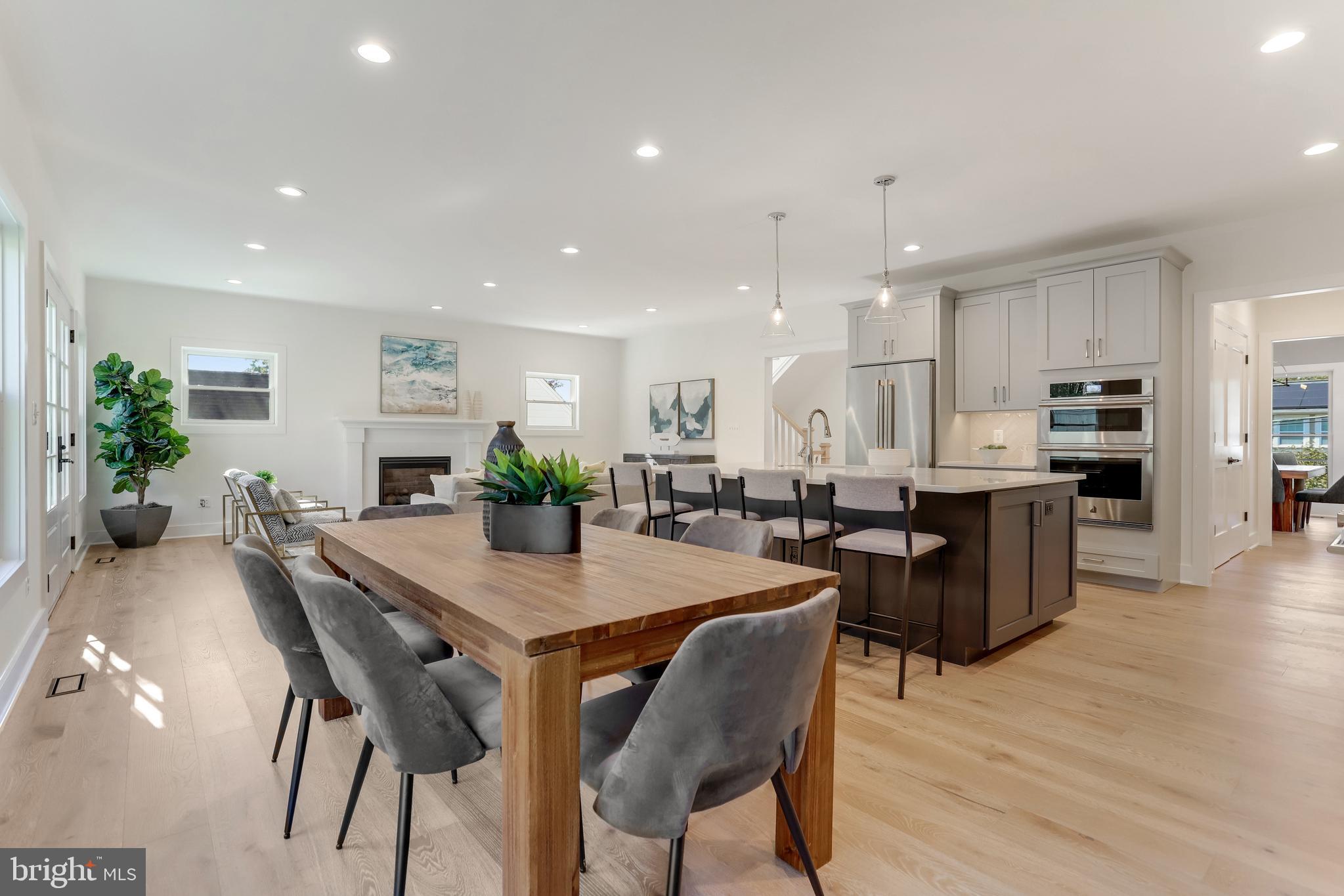 DOUGLAS PARK - Residential