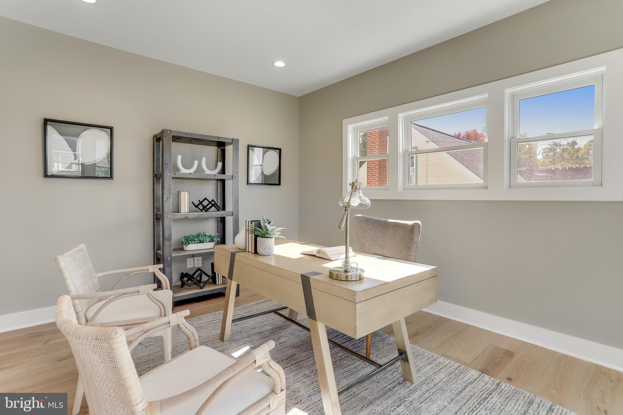 DOUGLAS PARK - Residential