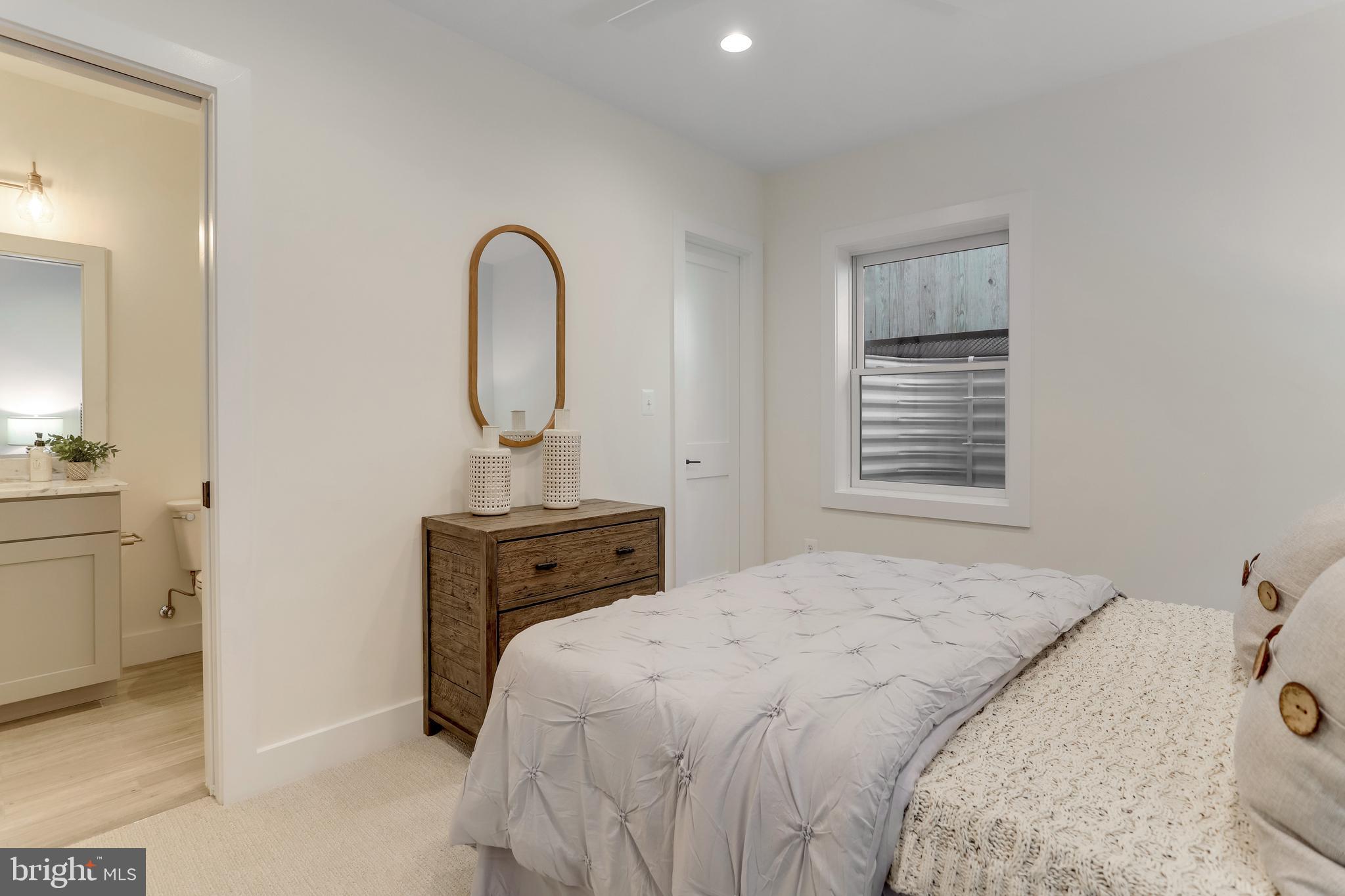 DOUGLAS PARK - Residential