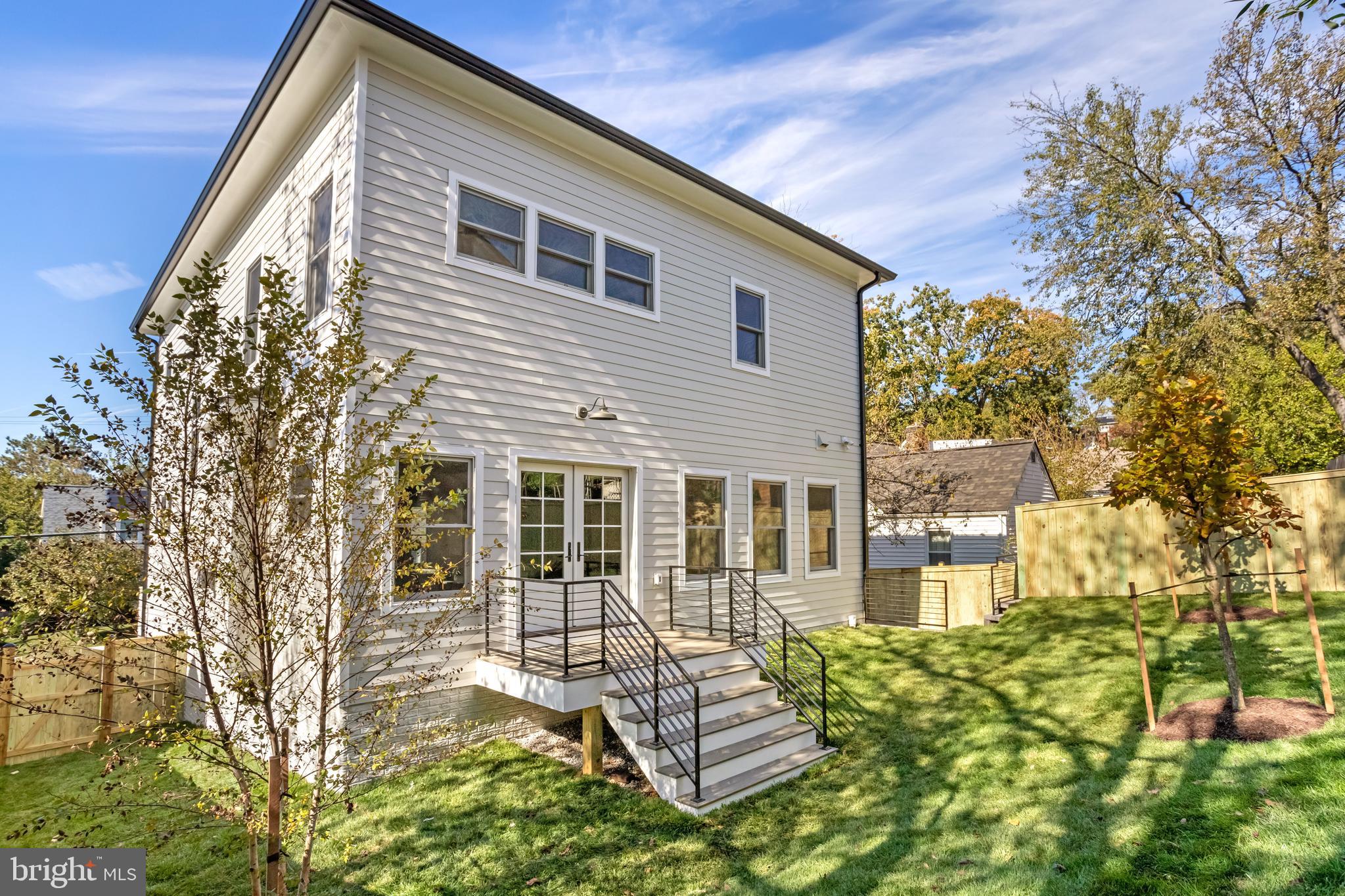 DOUGLAS PARK - Residential