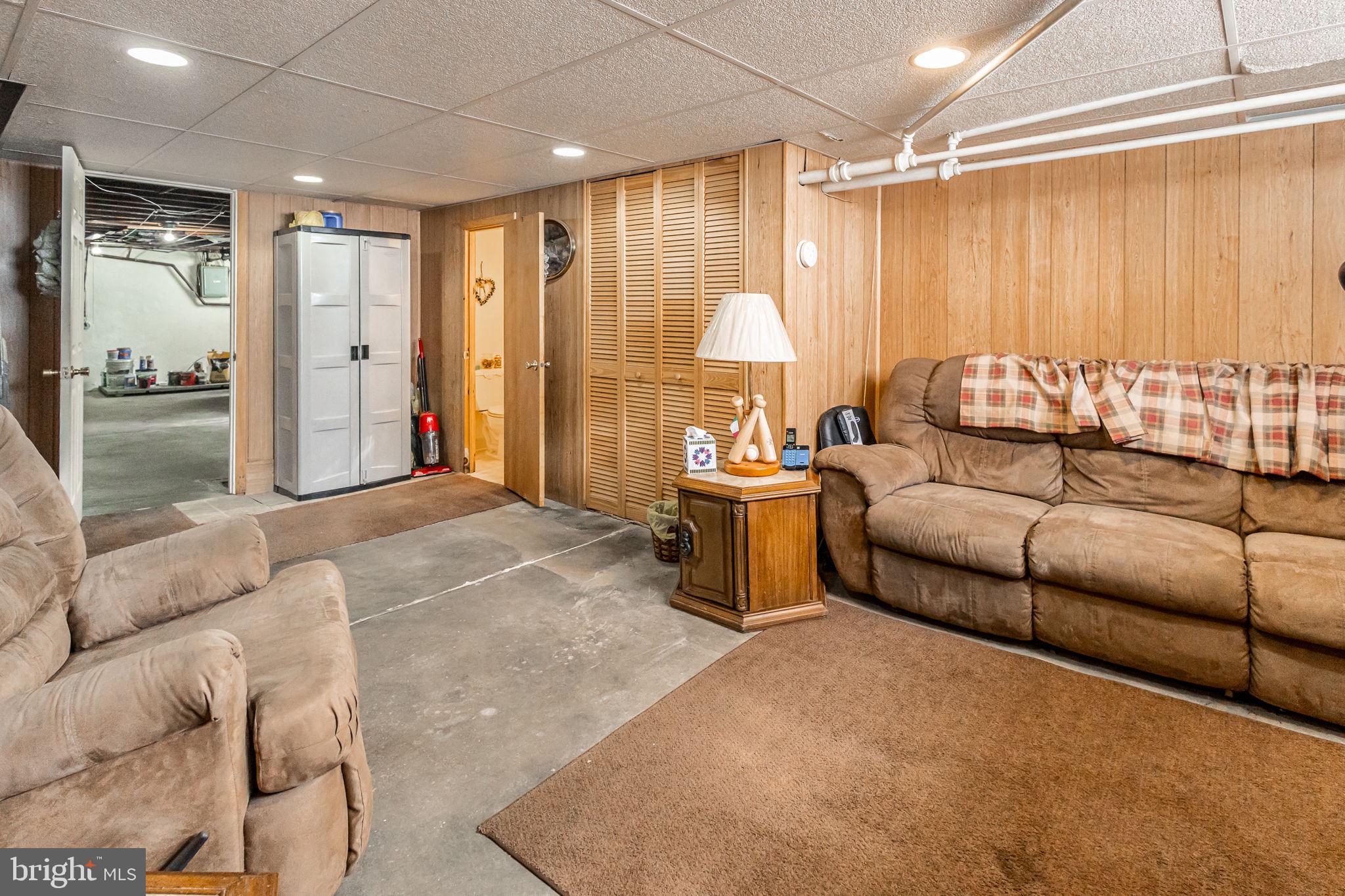 RHAWNHURST - Residential