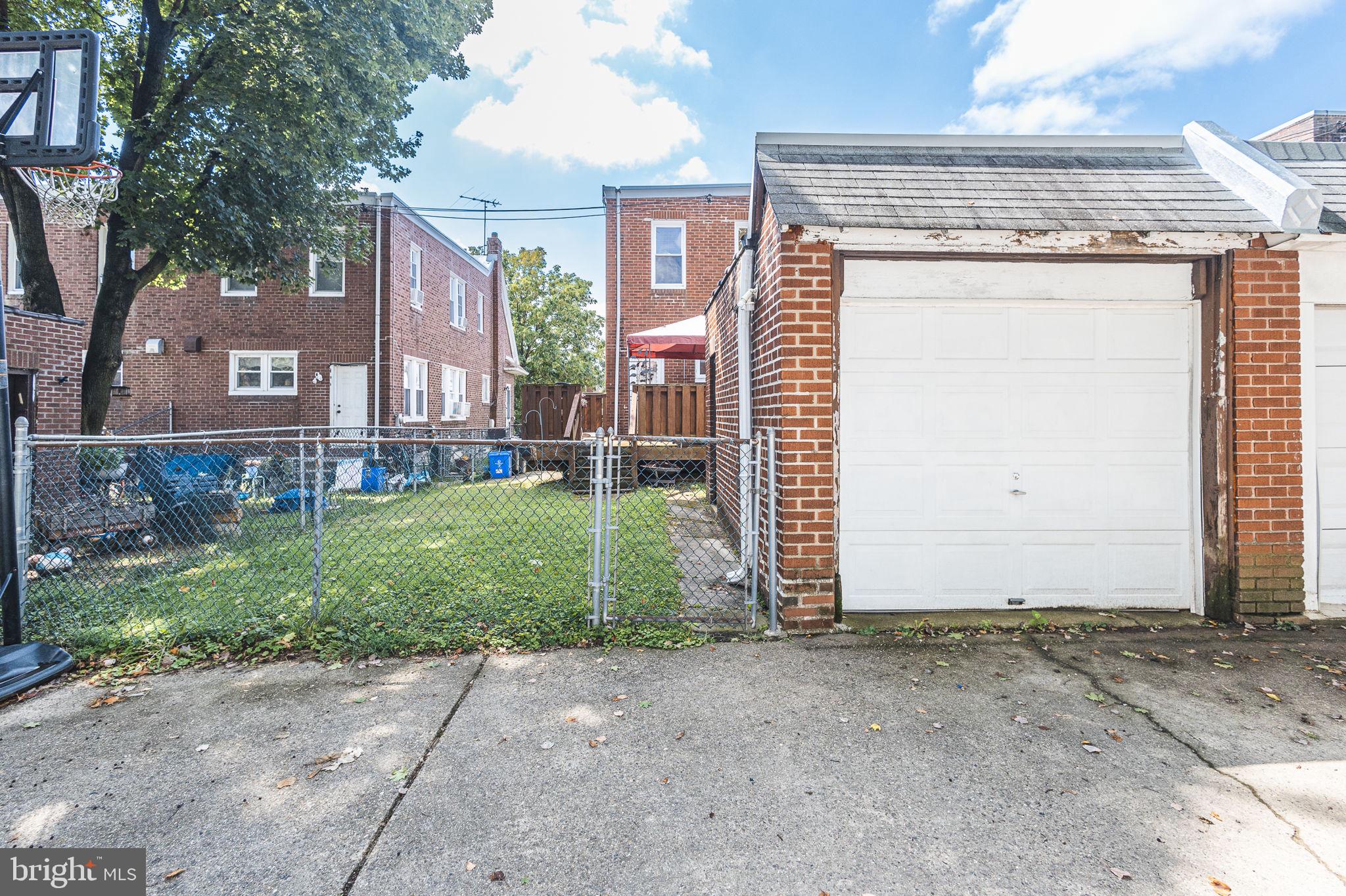 RHAWNHURST - Residential