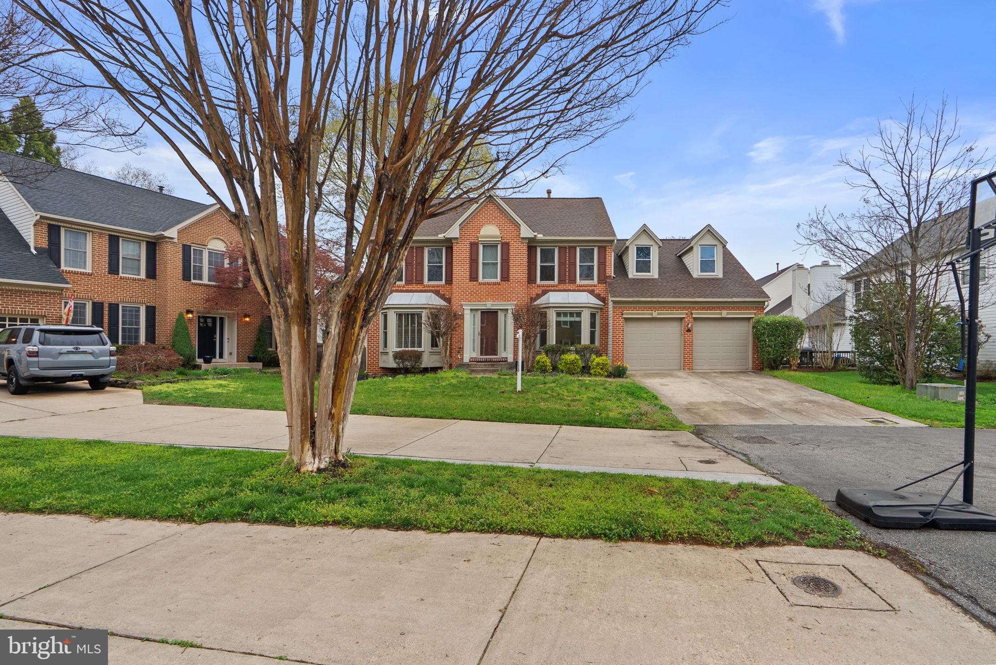 GREENS OF CROFTON - Residential