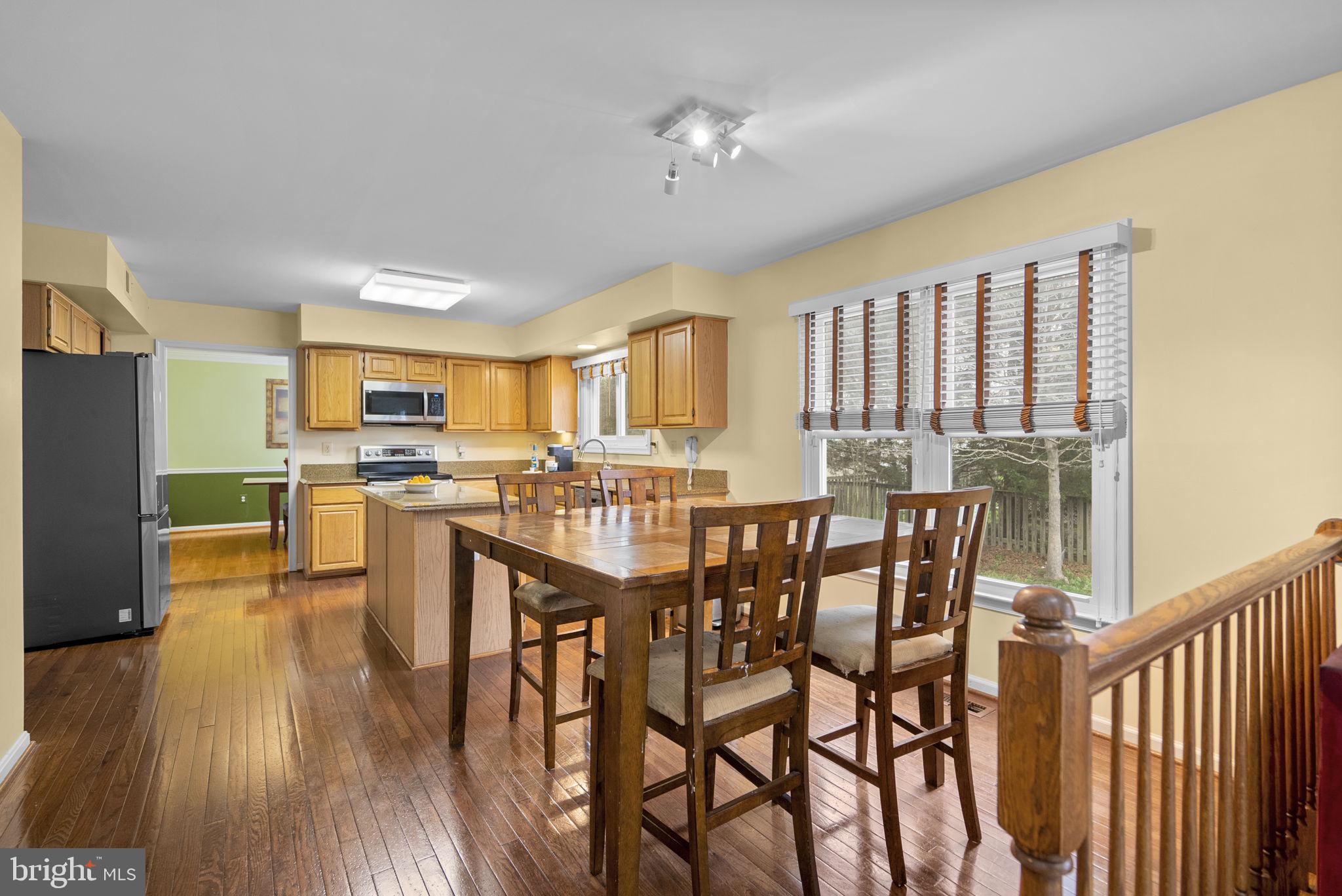 GREENS OF CROFTON - Residential