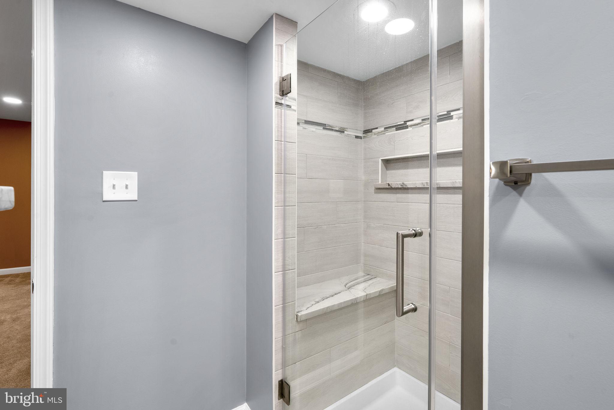 GREENS OF CROFTON - Residential