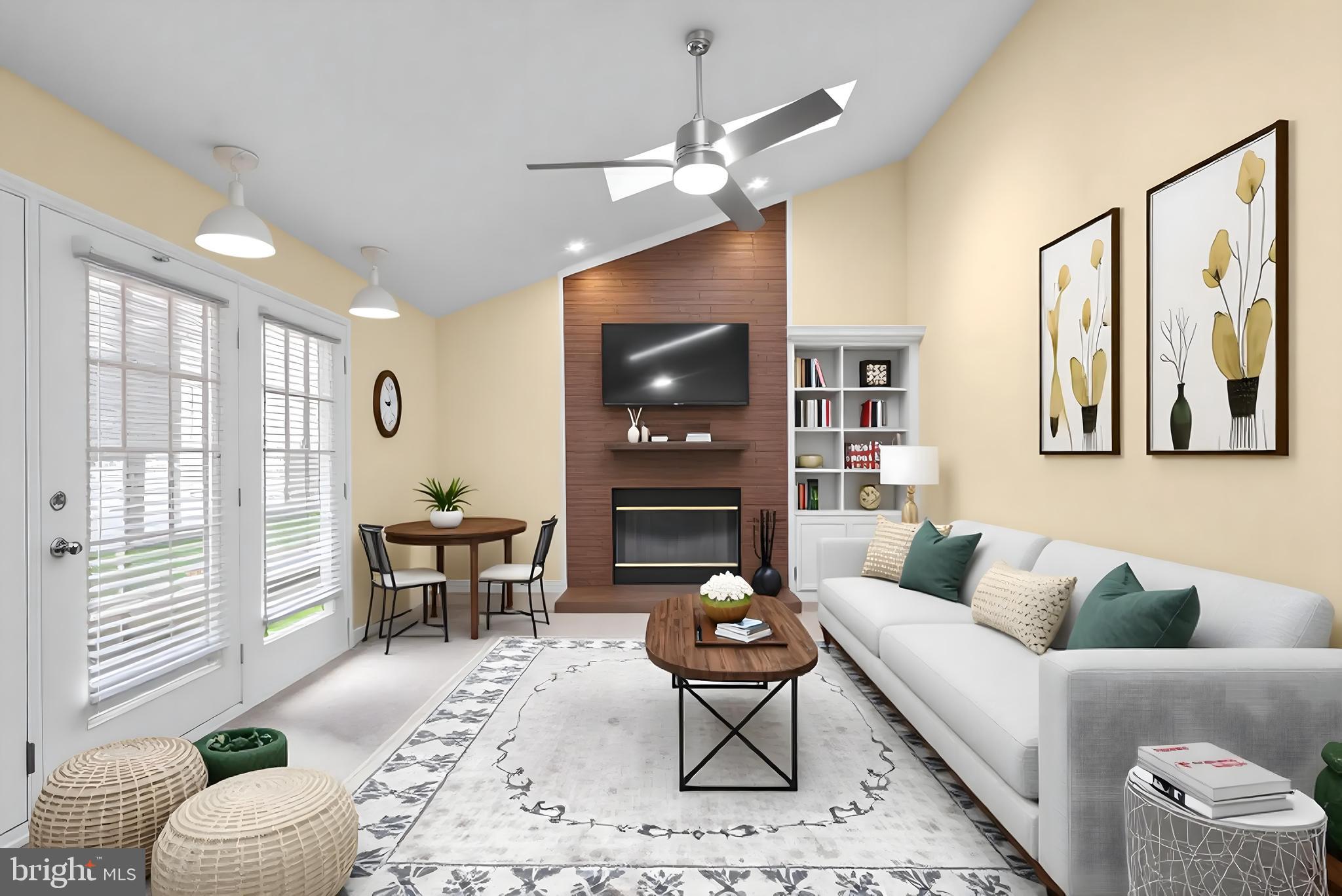 GREENS OF CROFTON - Residential