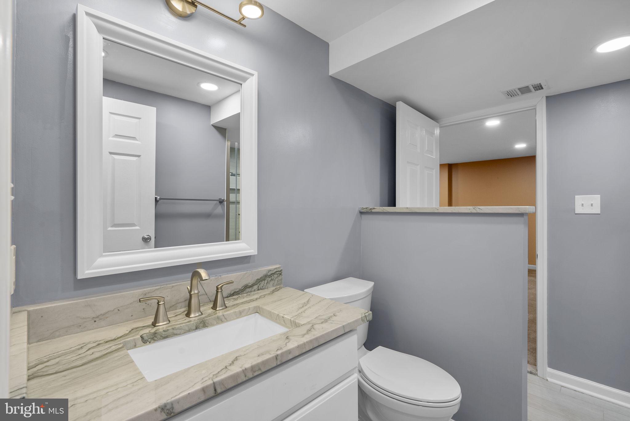 GREENS OF CROFTON - Residential