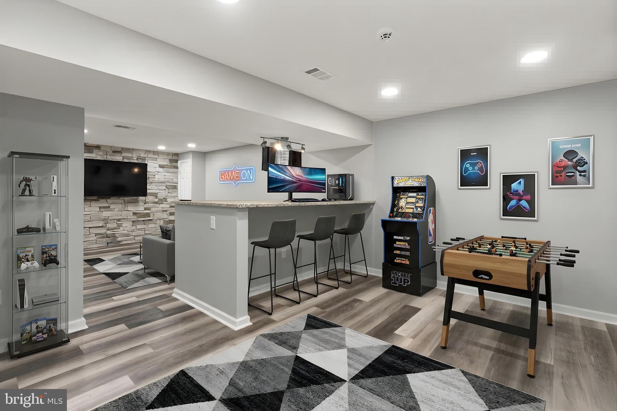 GREENS OF CROFTON - Residential