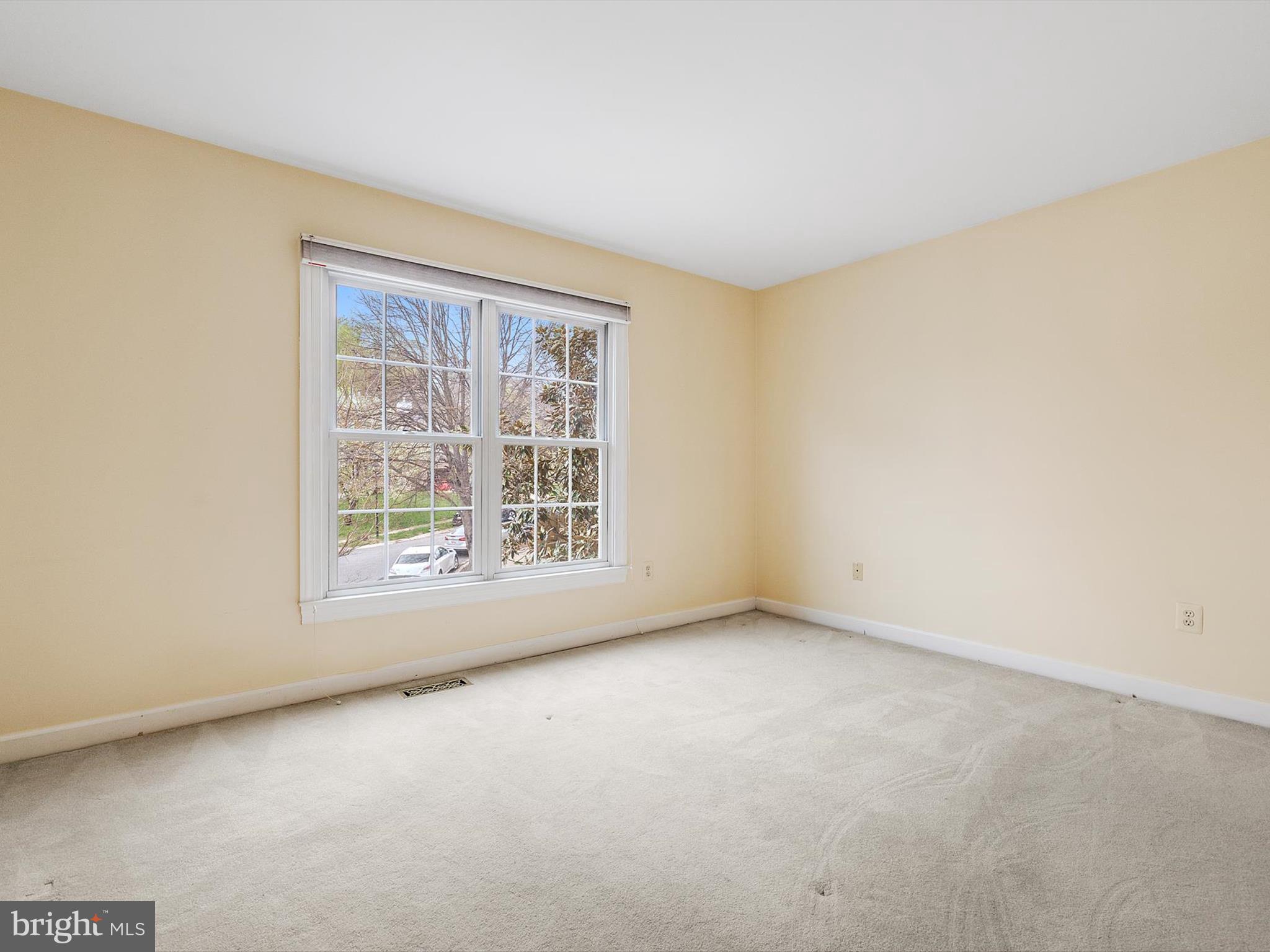 CHAPMAN FARM AT CROFTON - Residential