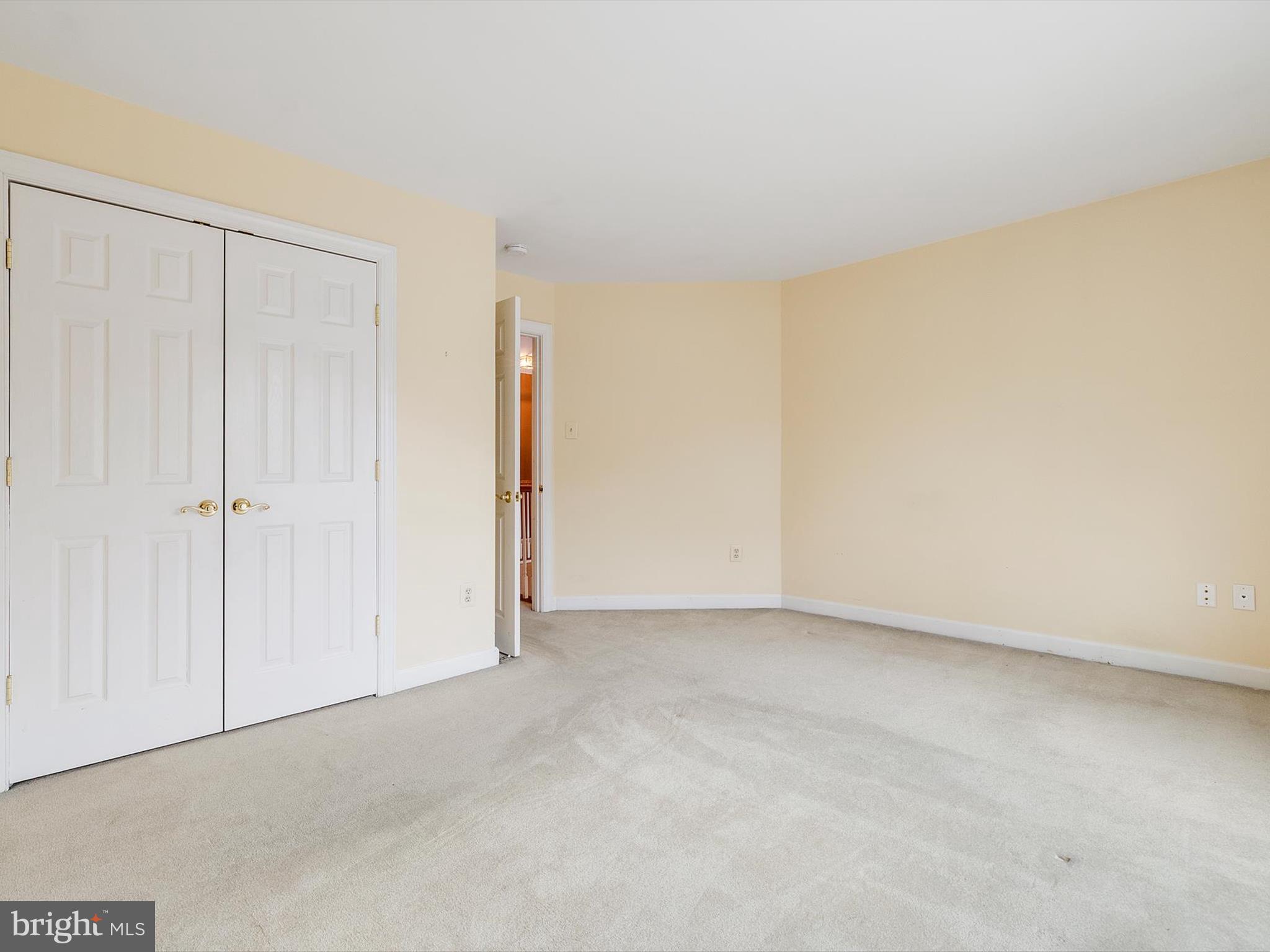 CHAPMAN FARM AT CROFTON - Residential