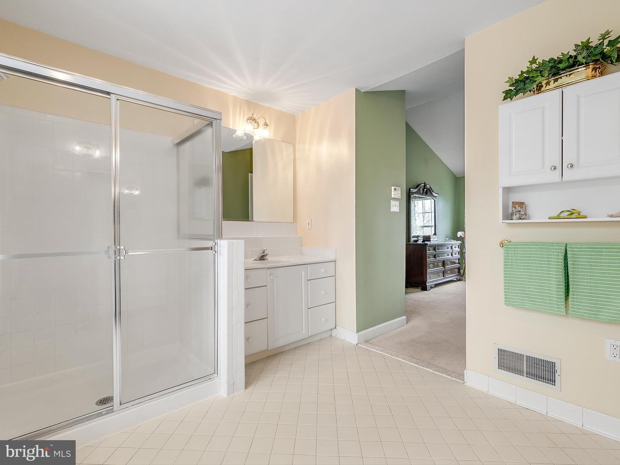 CHAPMAN FARM AT CROFTON - Residential