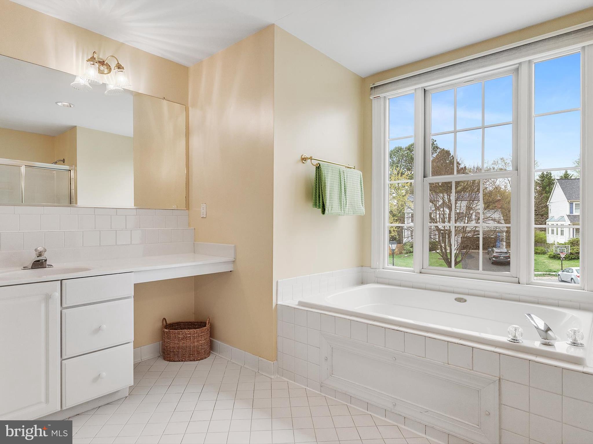 CHAPMAN FARM AT CROFTON - Residential