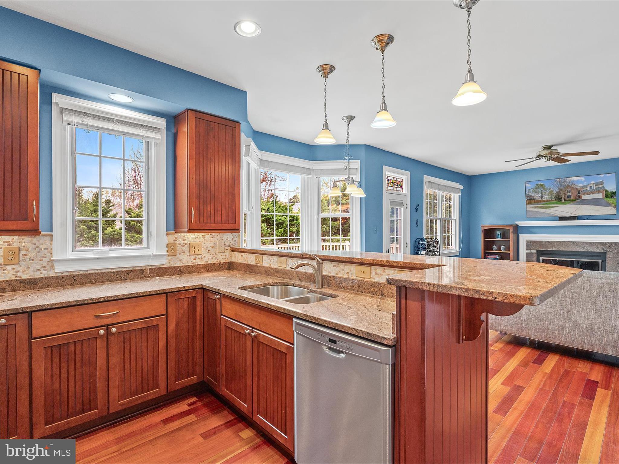 CHAPMAN FARM AT CROFTON - Residential