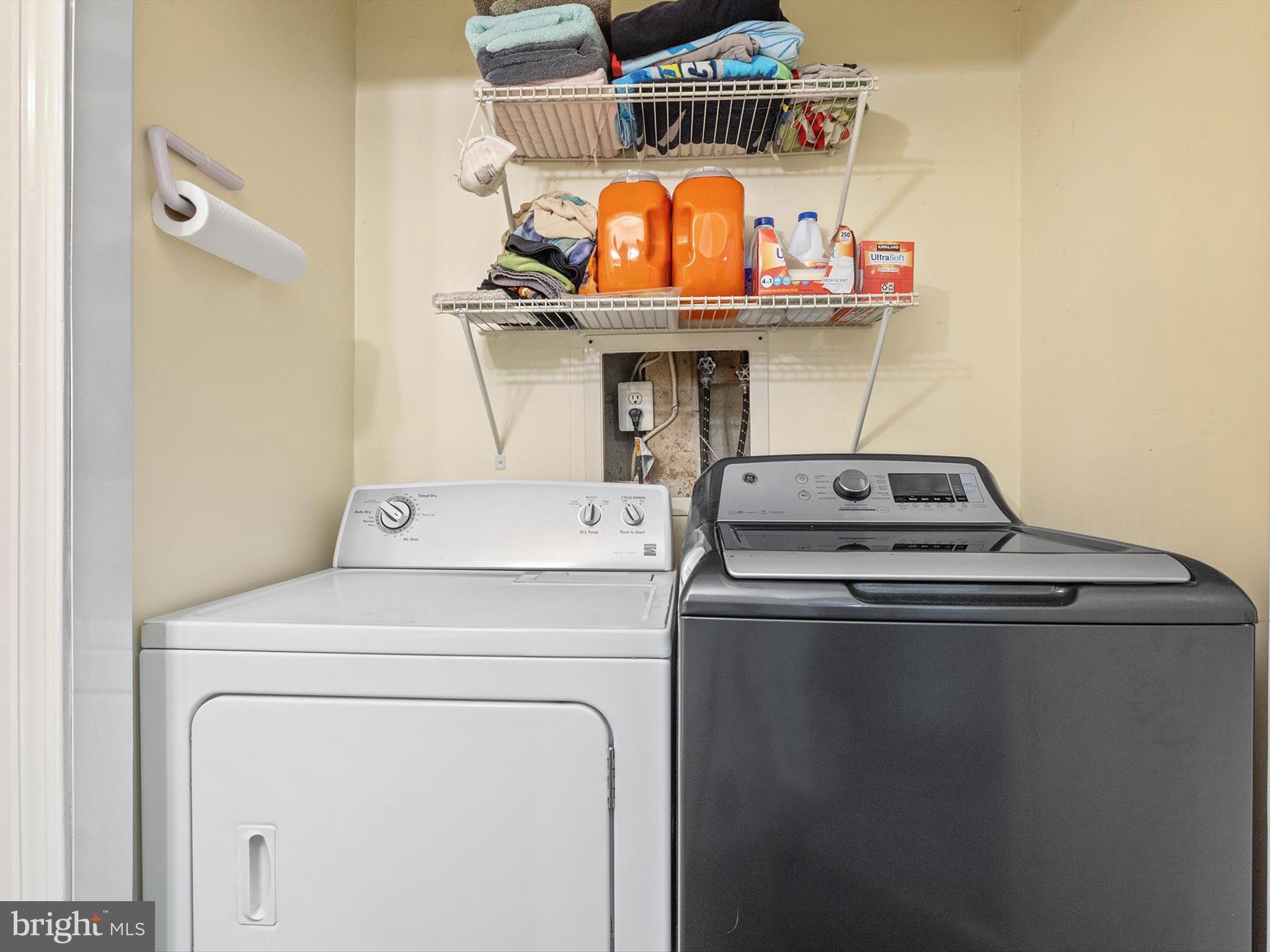 SPRING RIDGE - Residential