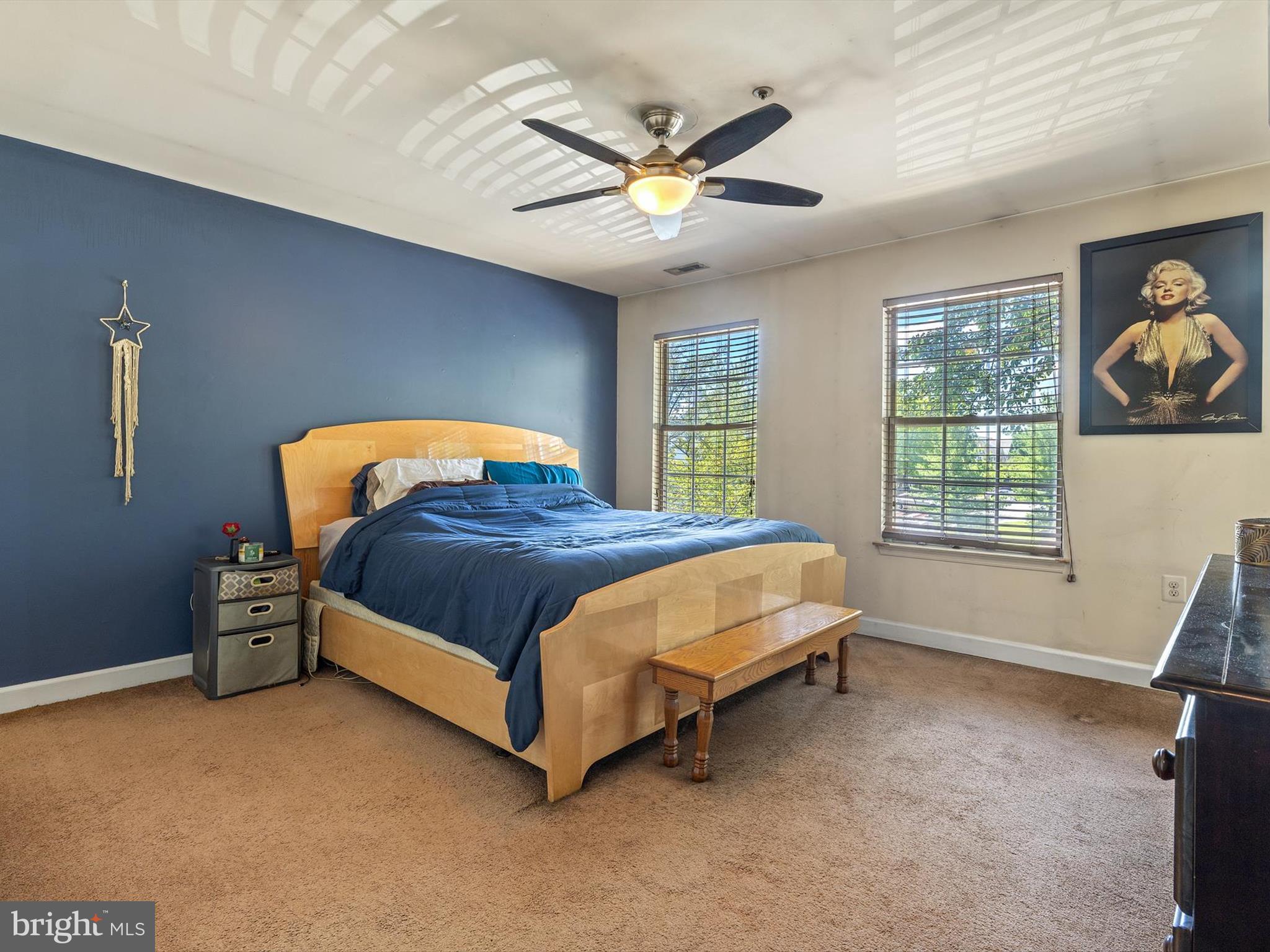 SPRING RIDGE - Residential