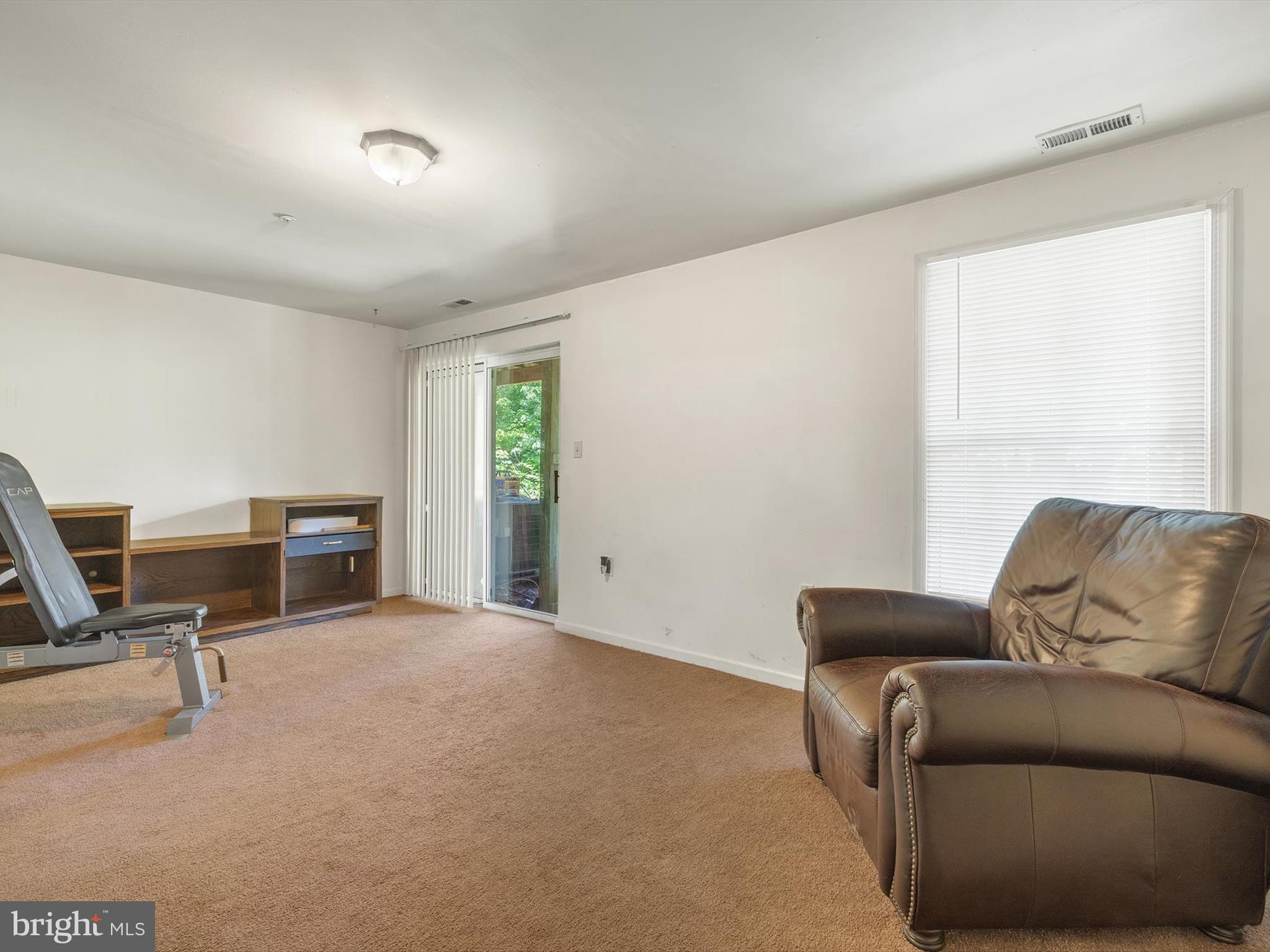 SPRING RIDGE - Residential