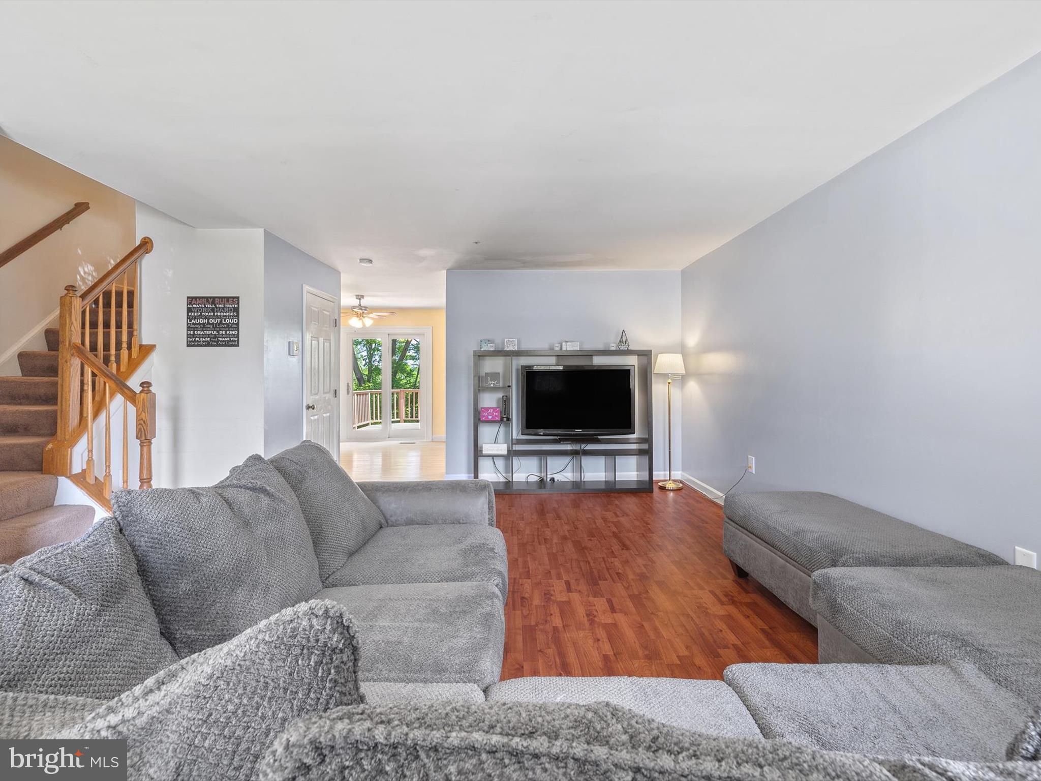 SPRING RIDGE - Residential