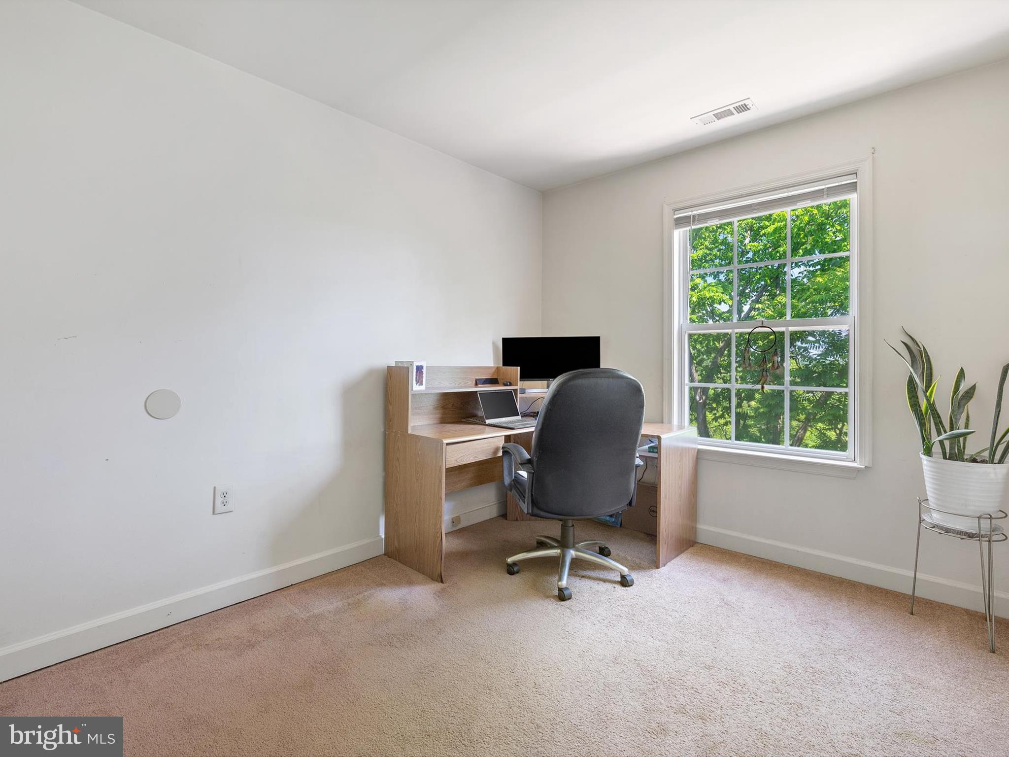 SPRING RIDGE - Residential