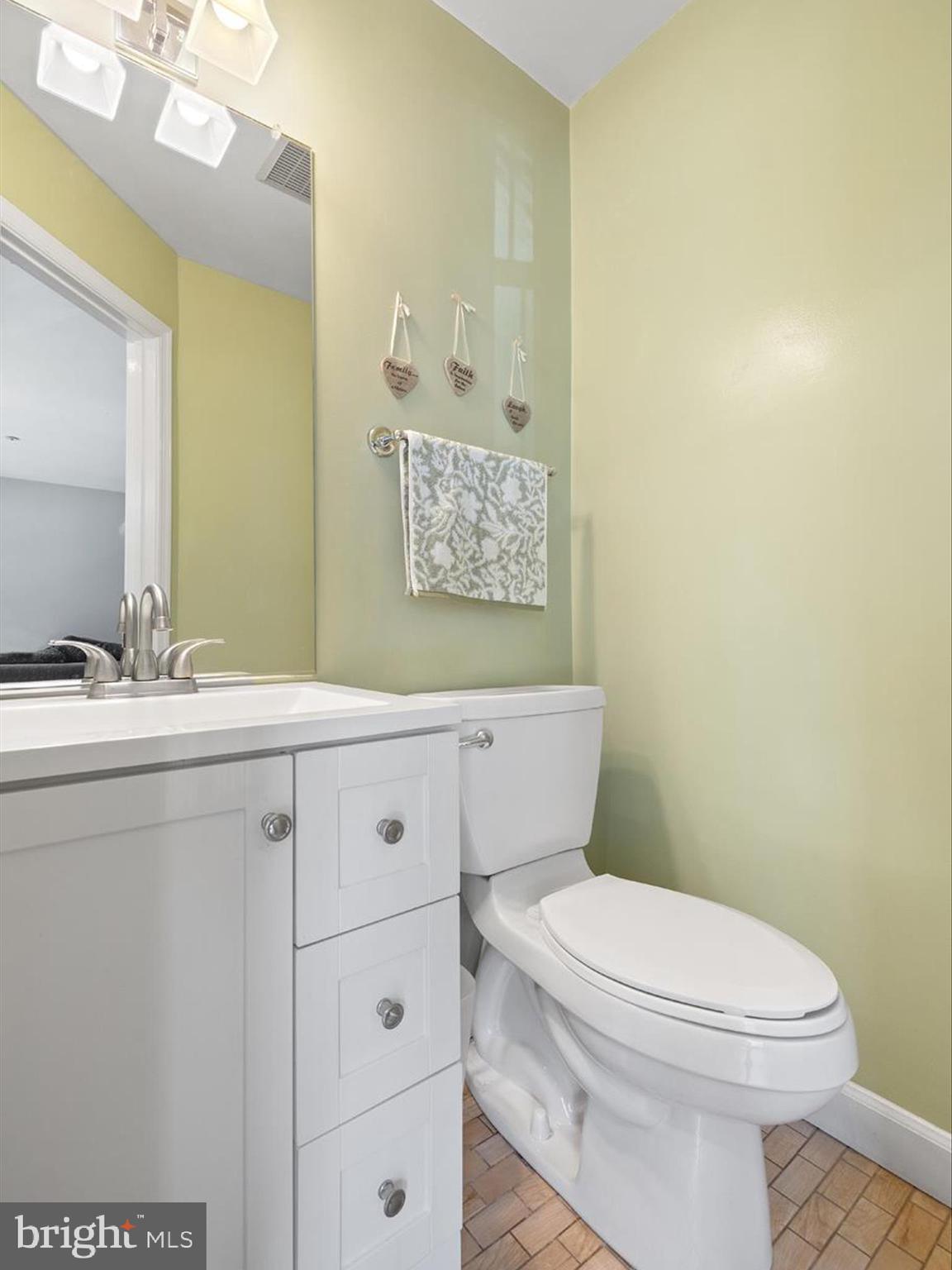 SPRING RIDGE - Residential