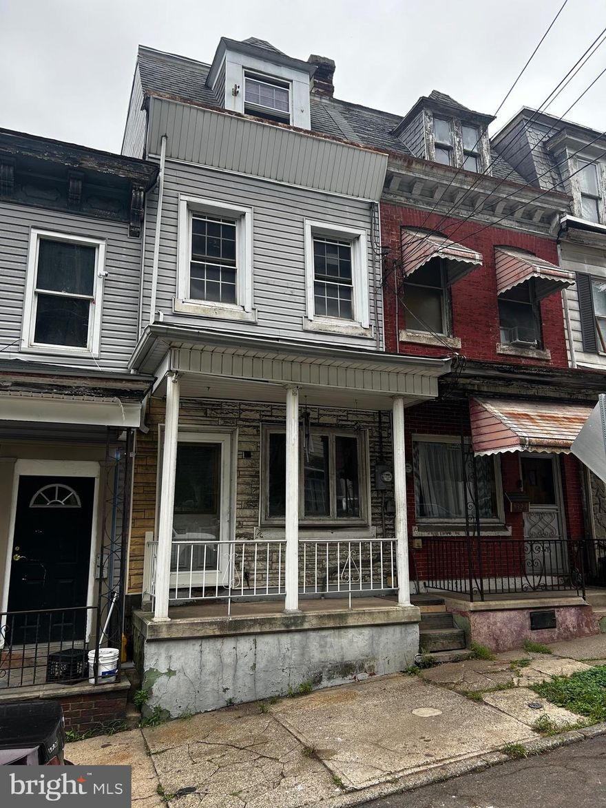 Hitting the market at lightning speed, this 3 to 4 bedroom home at 532 E Norwegian Street in Pottsville is cleaned out, cleared out, and ready to go. Featuring a finished attic, a semi-finished basement, updated 200 amp electric service, and a natural gas hookup, this property is a true investor special. Priced at just $39,999, it offers incredible potential at an unbeatable price. Don't blink...this one won't last long.