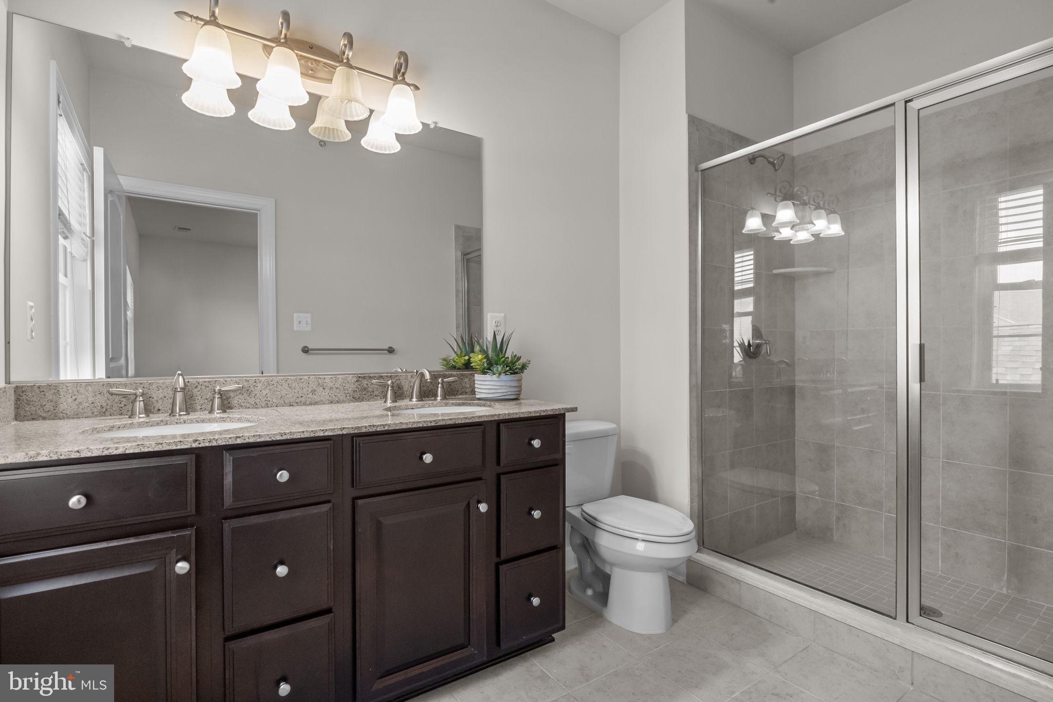 CARRIAGE HILL - Residential