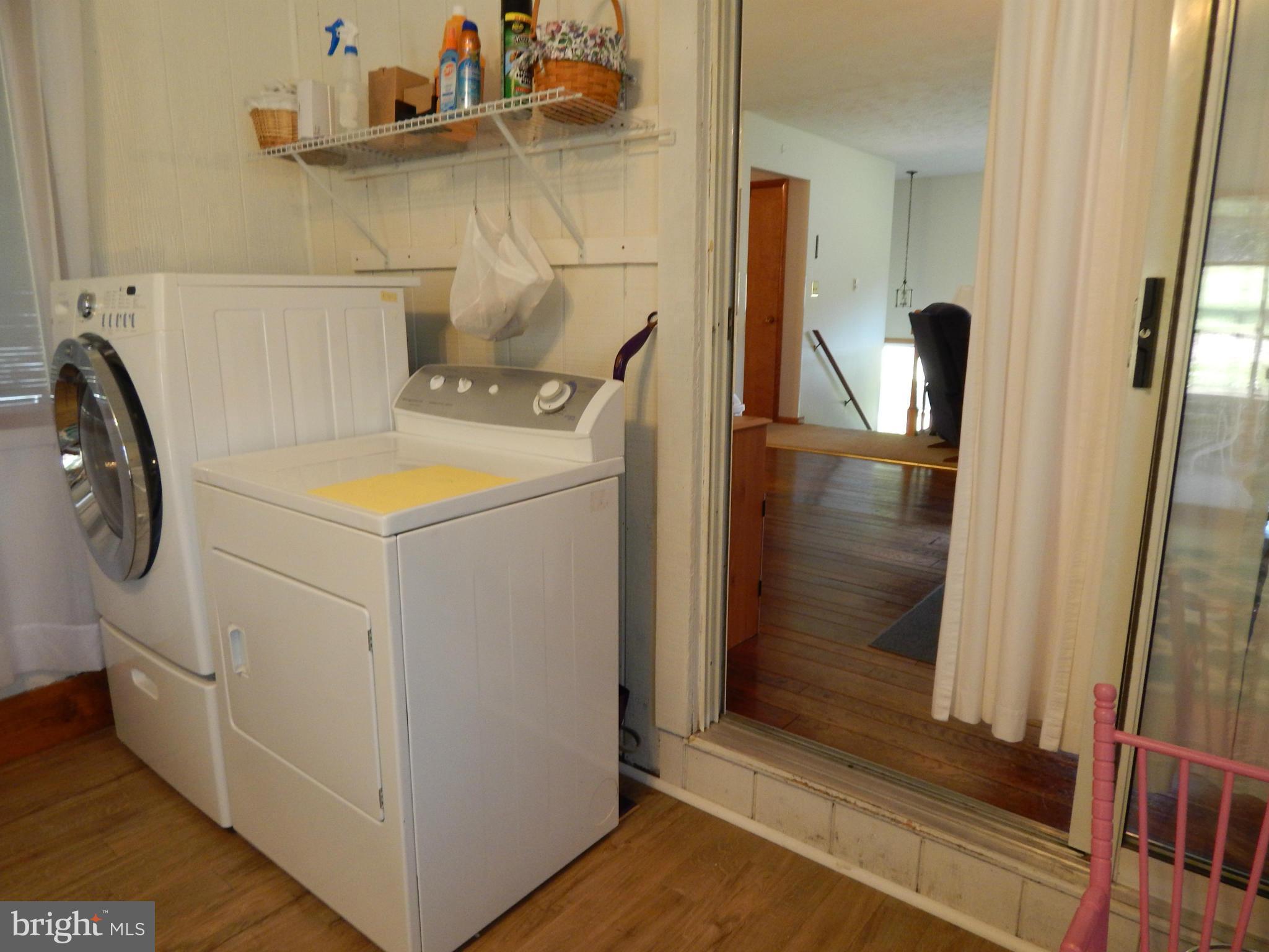 SHIRLEY FARMS - Residential