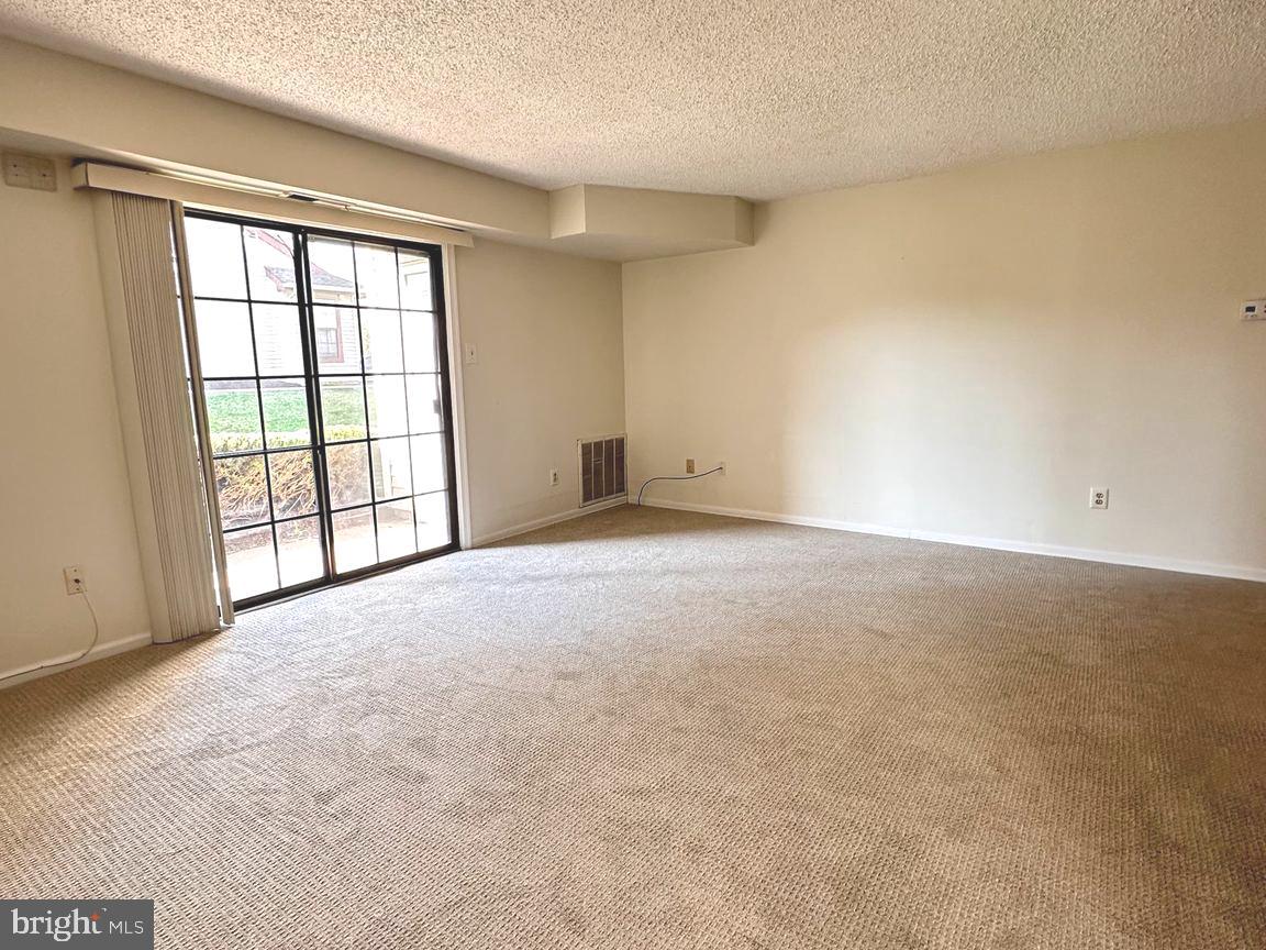 TAPESTRY - Residential